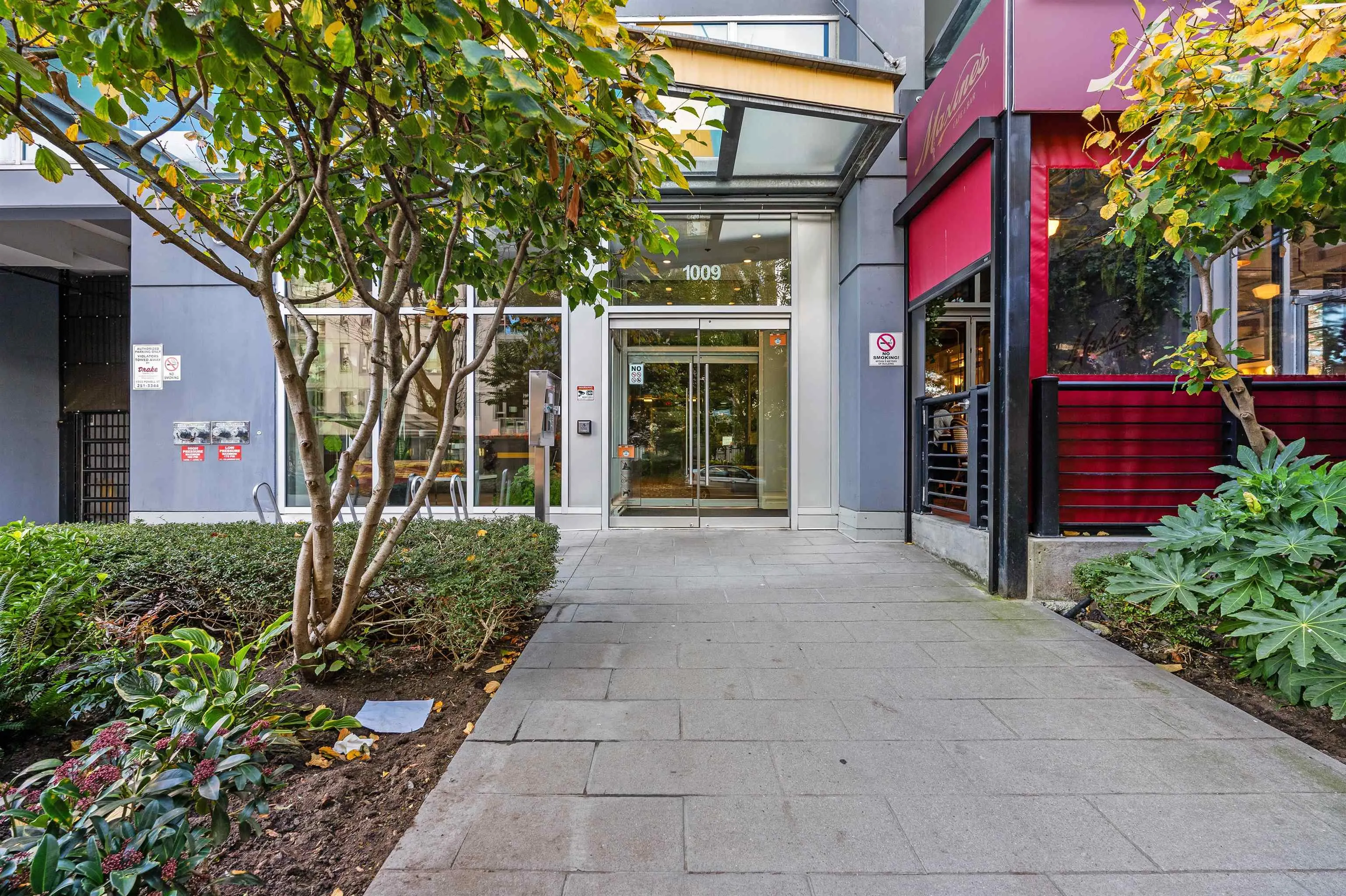 1009 Harwood Street #1203