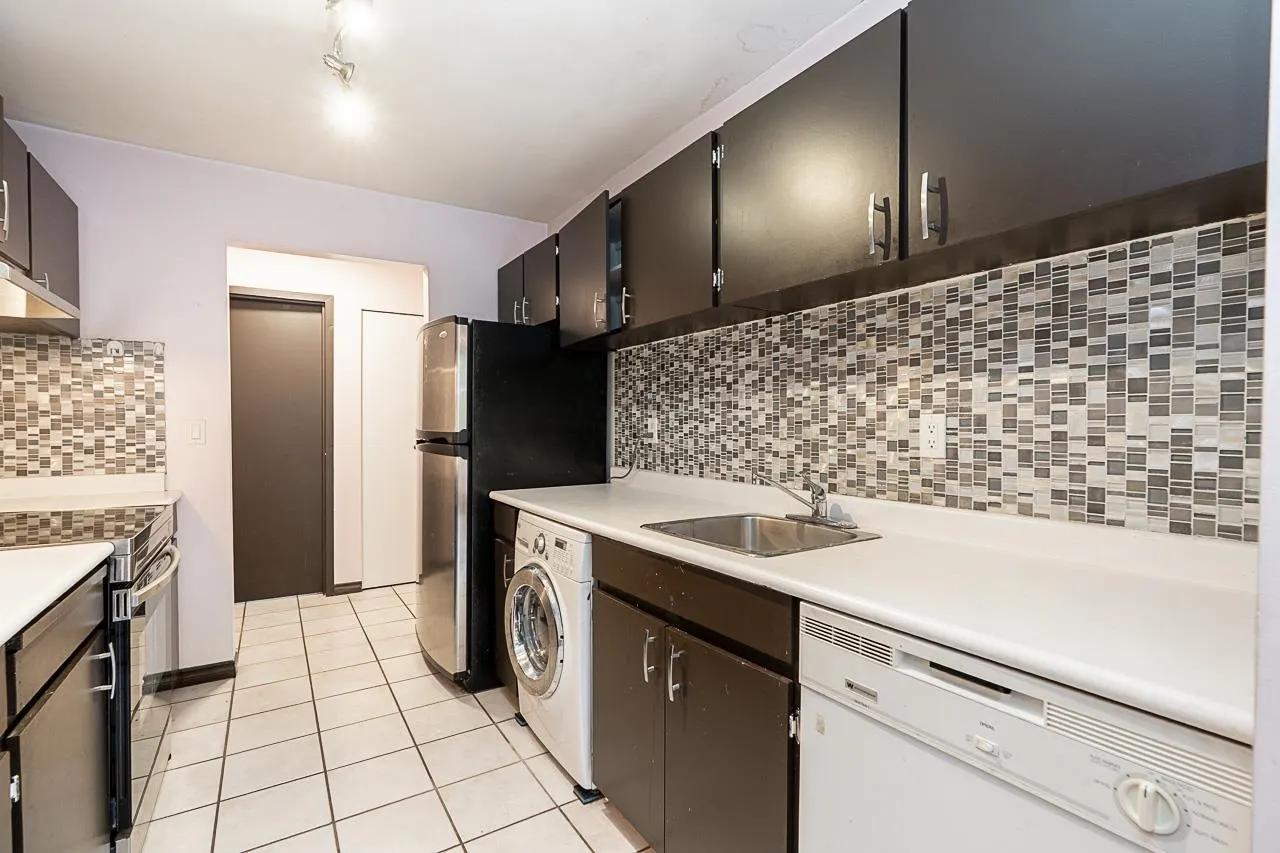 13775 74 Avenue #204