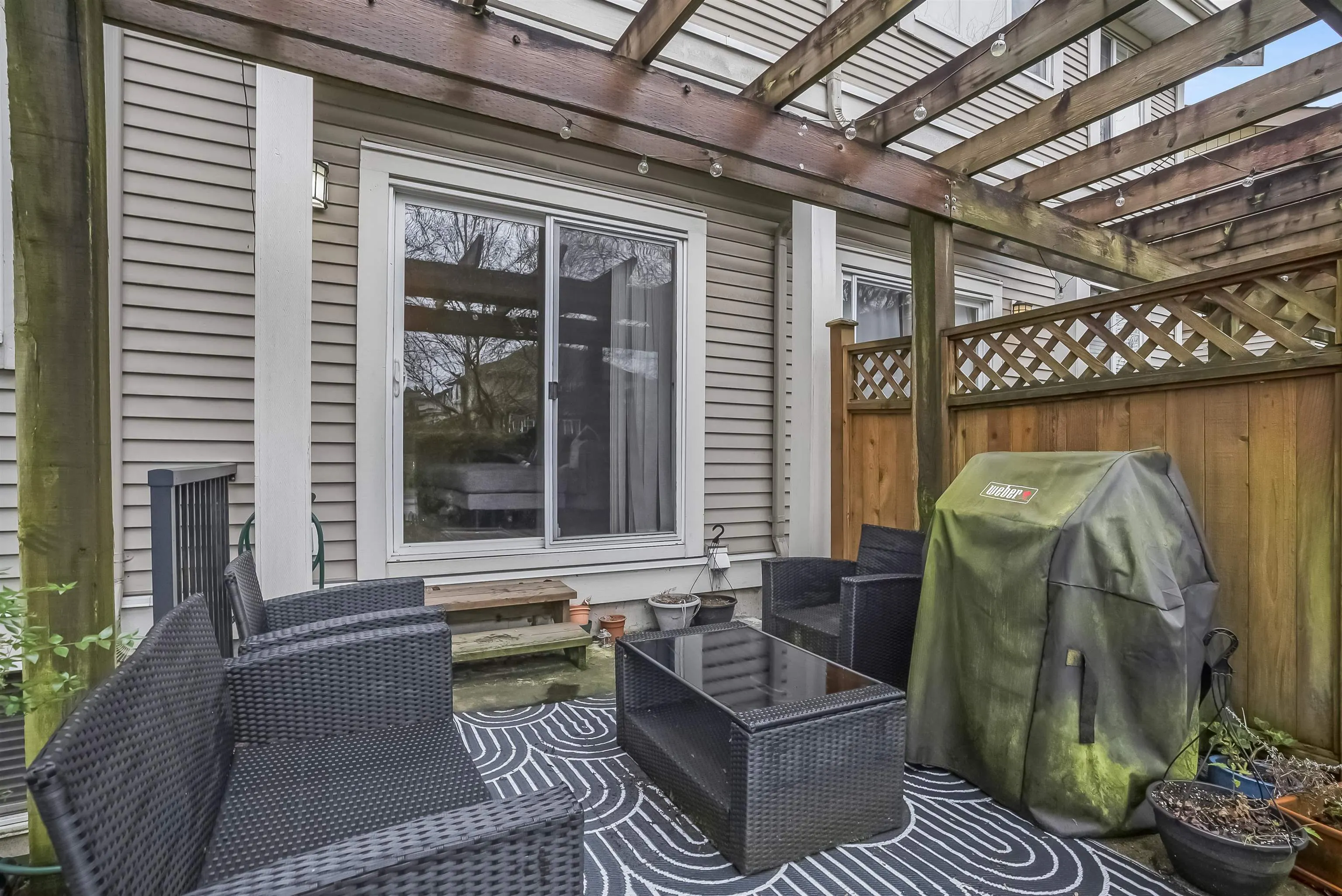 6588 188 Street #5