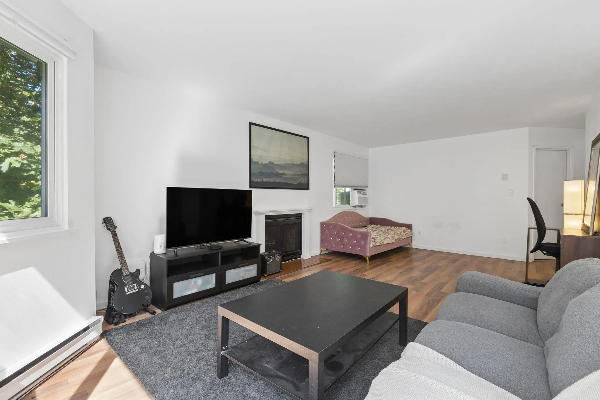 9880 Manchester Drive #405