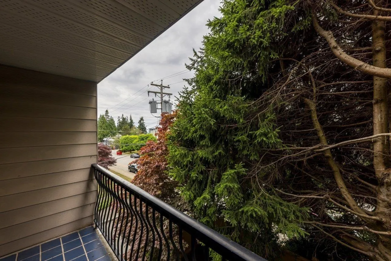 1442 Blackwood Street #219