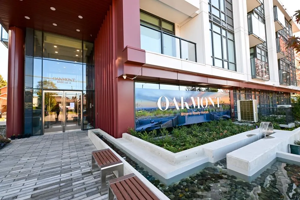 8486 Oak Street #306