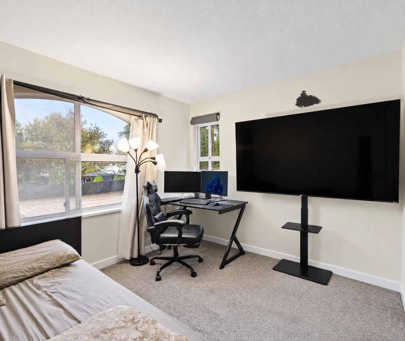 8257 121a Street #18