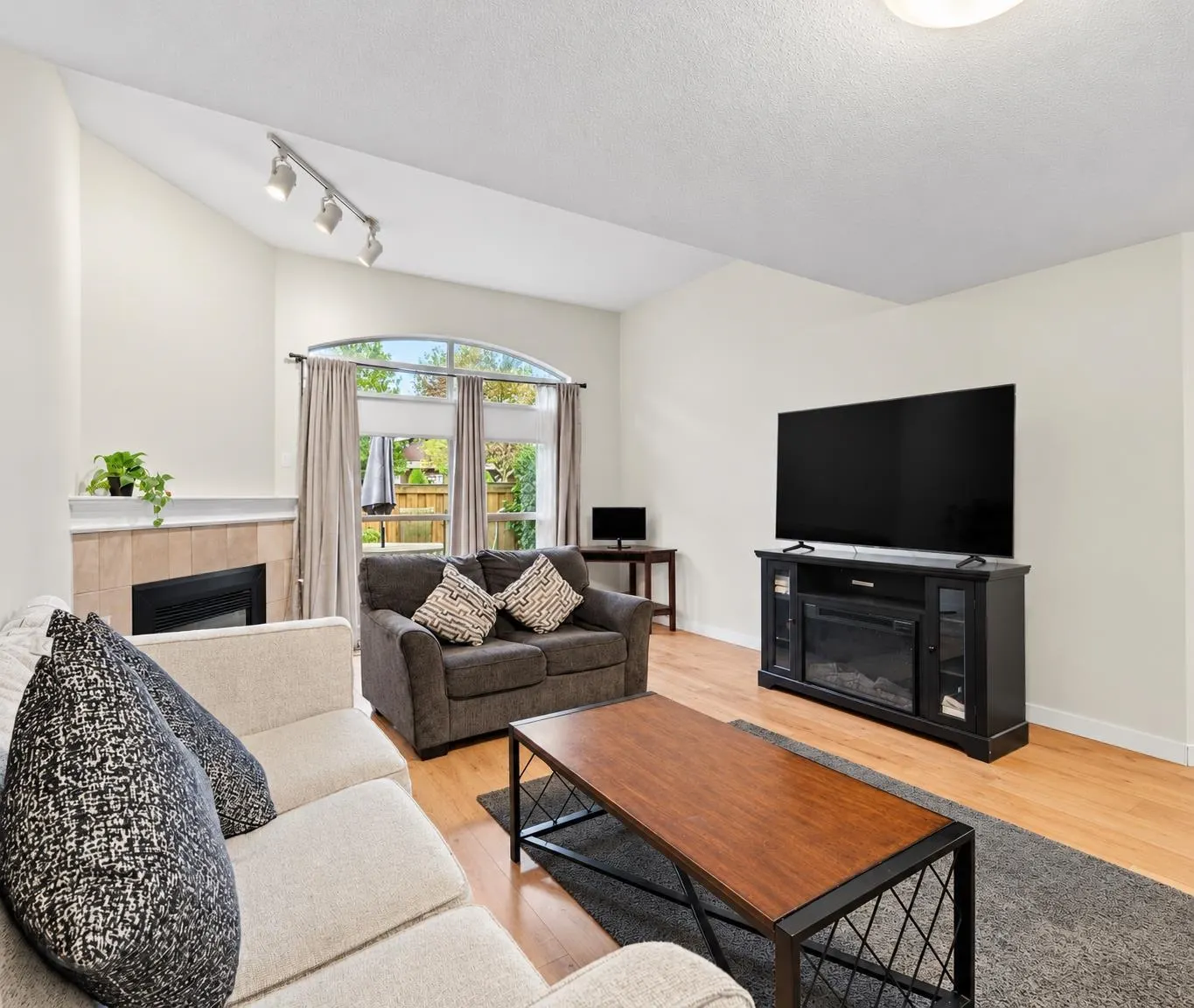 8257 121a Street #18