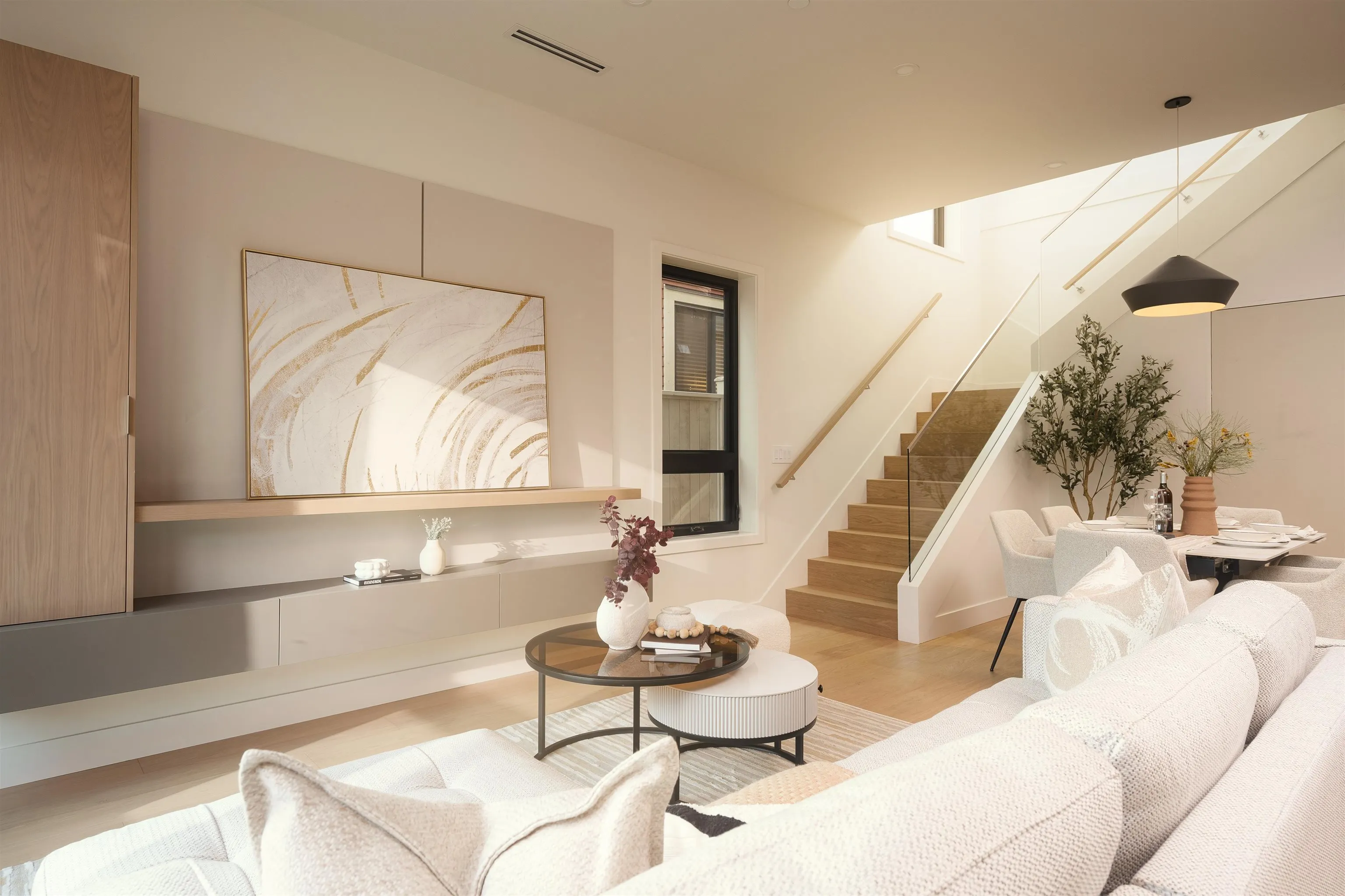 882 E 13 Avenue #2