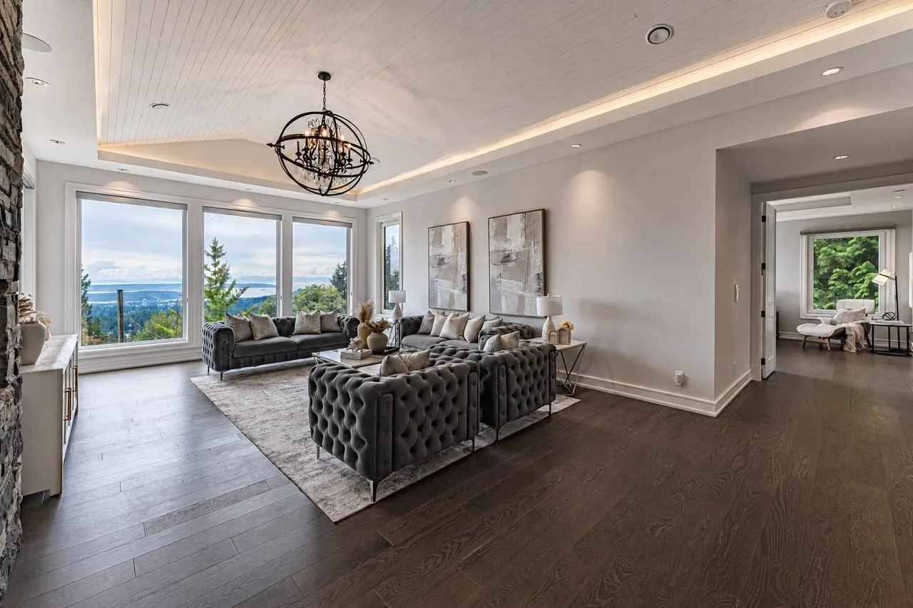 4816 Skyline Drive
