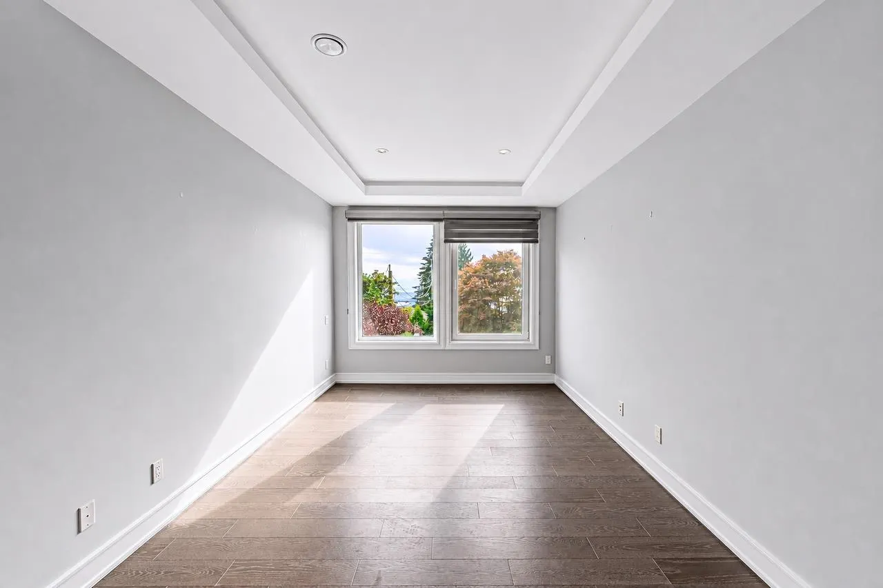 4816 Skyline Drive