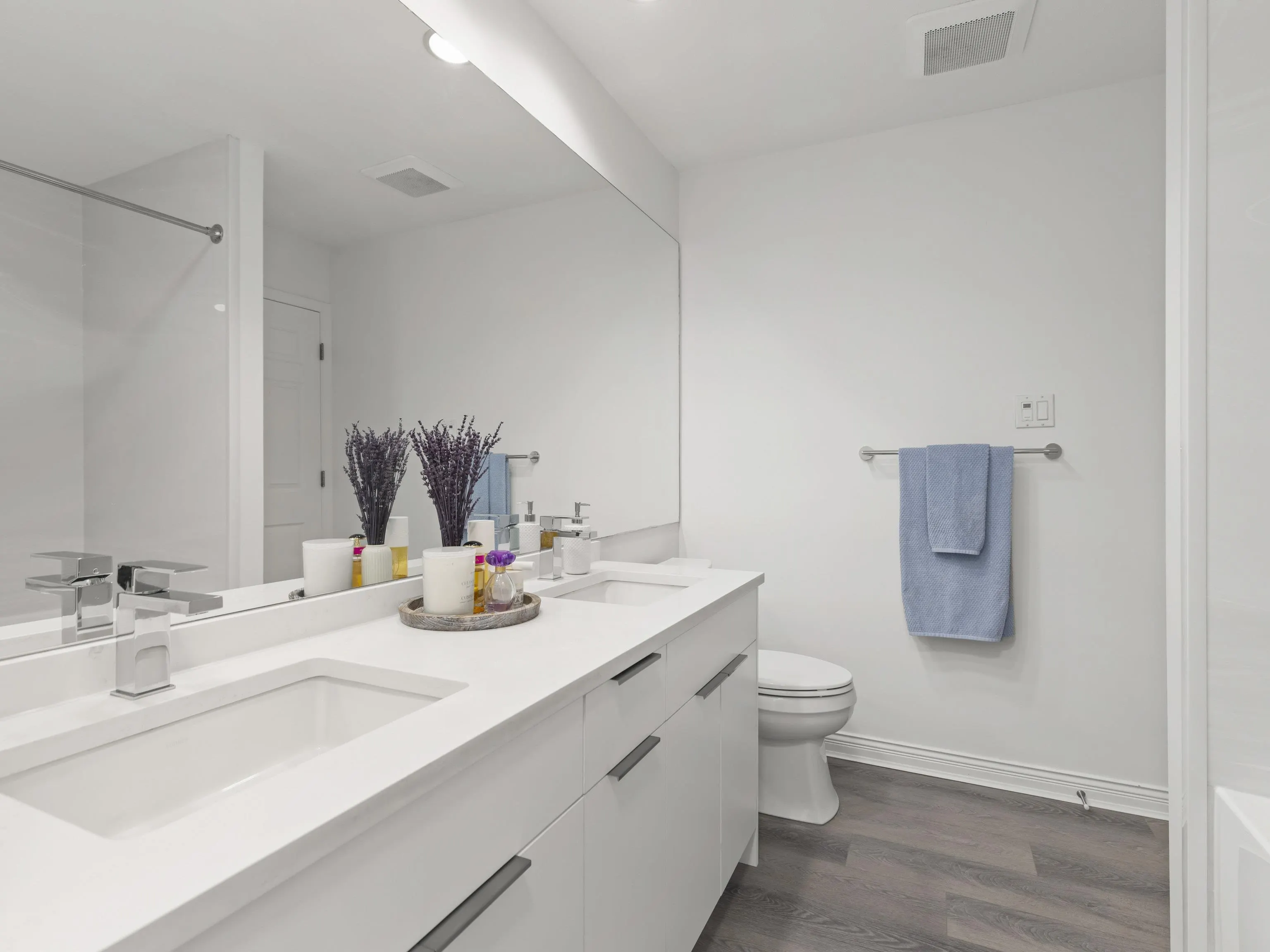 8975 Jones Road #309
