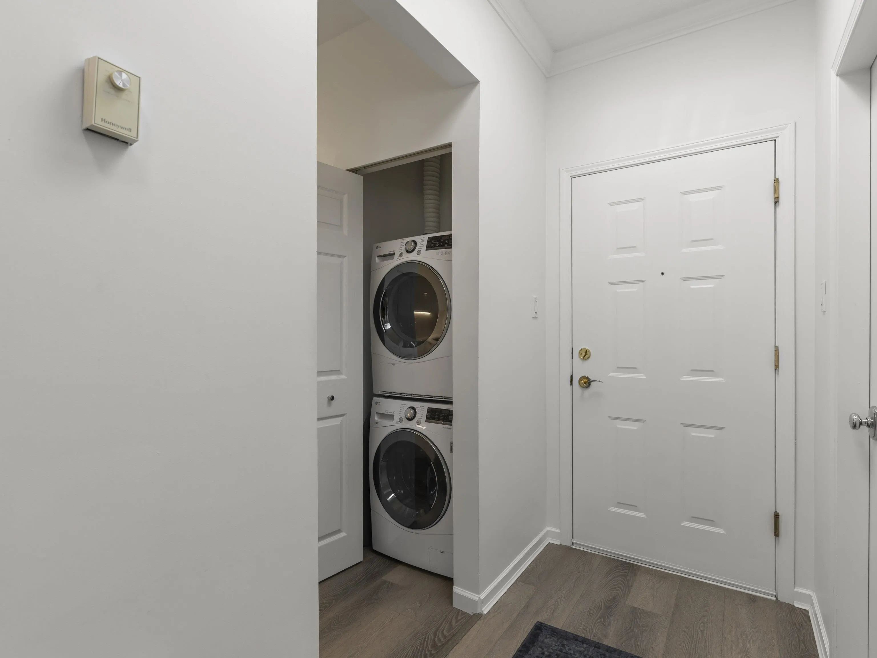 8975 Jones Road #309