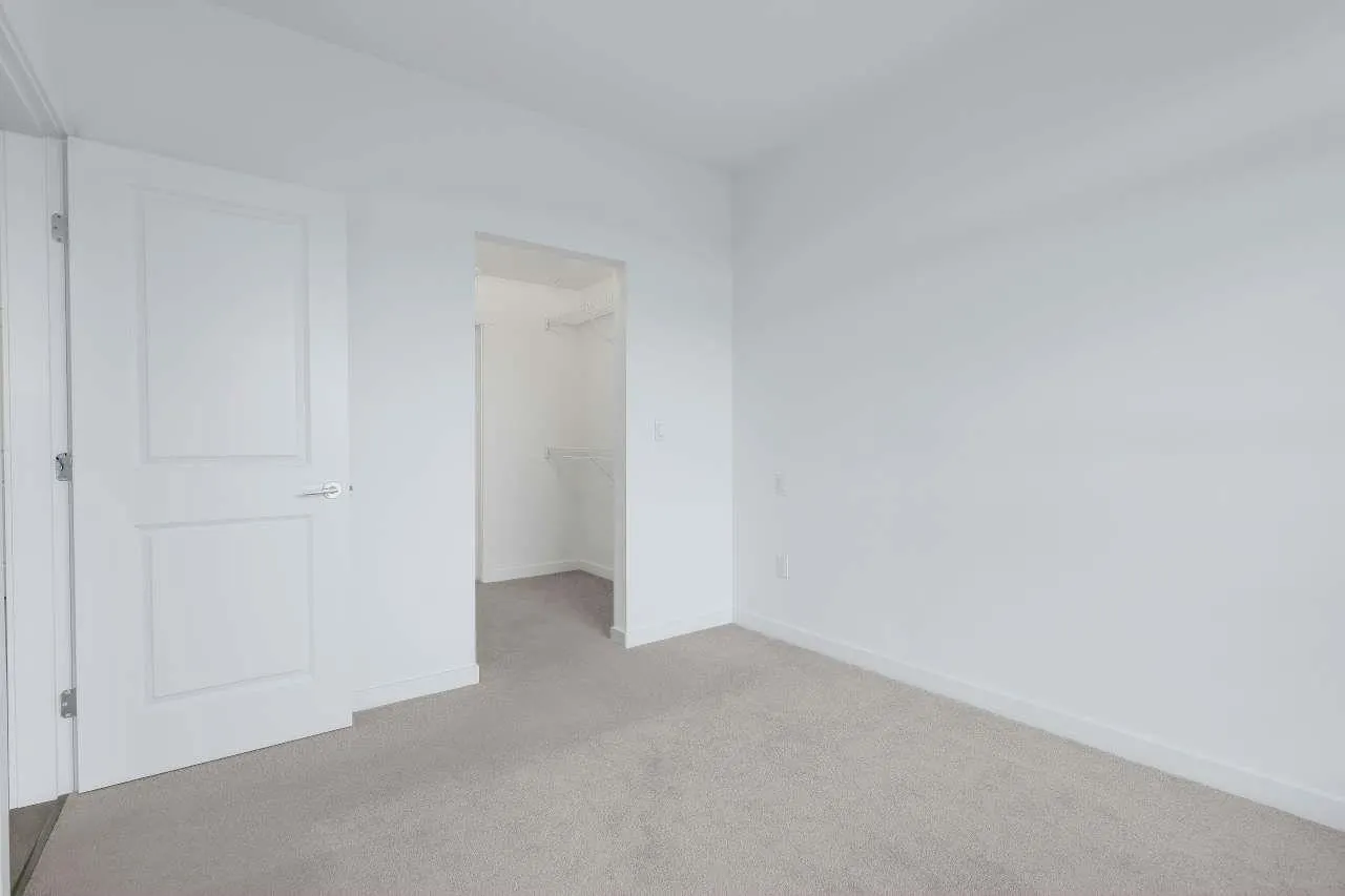 15738 85 Avenue #427