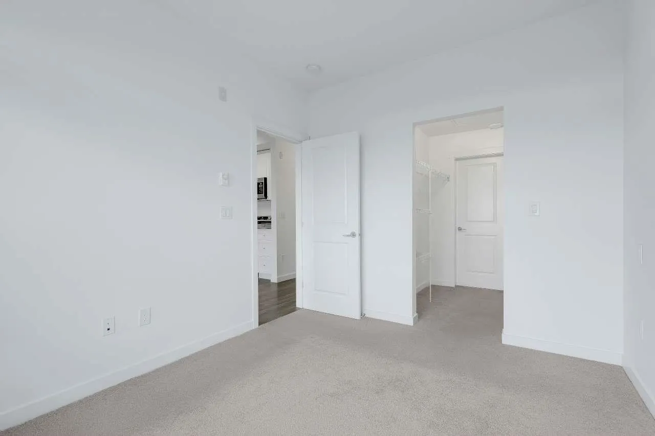 15738 85 Avenue #427