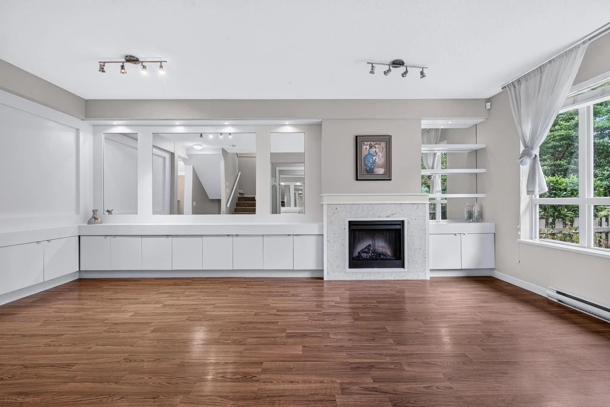 2738 158 Street #4