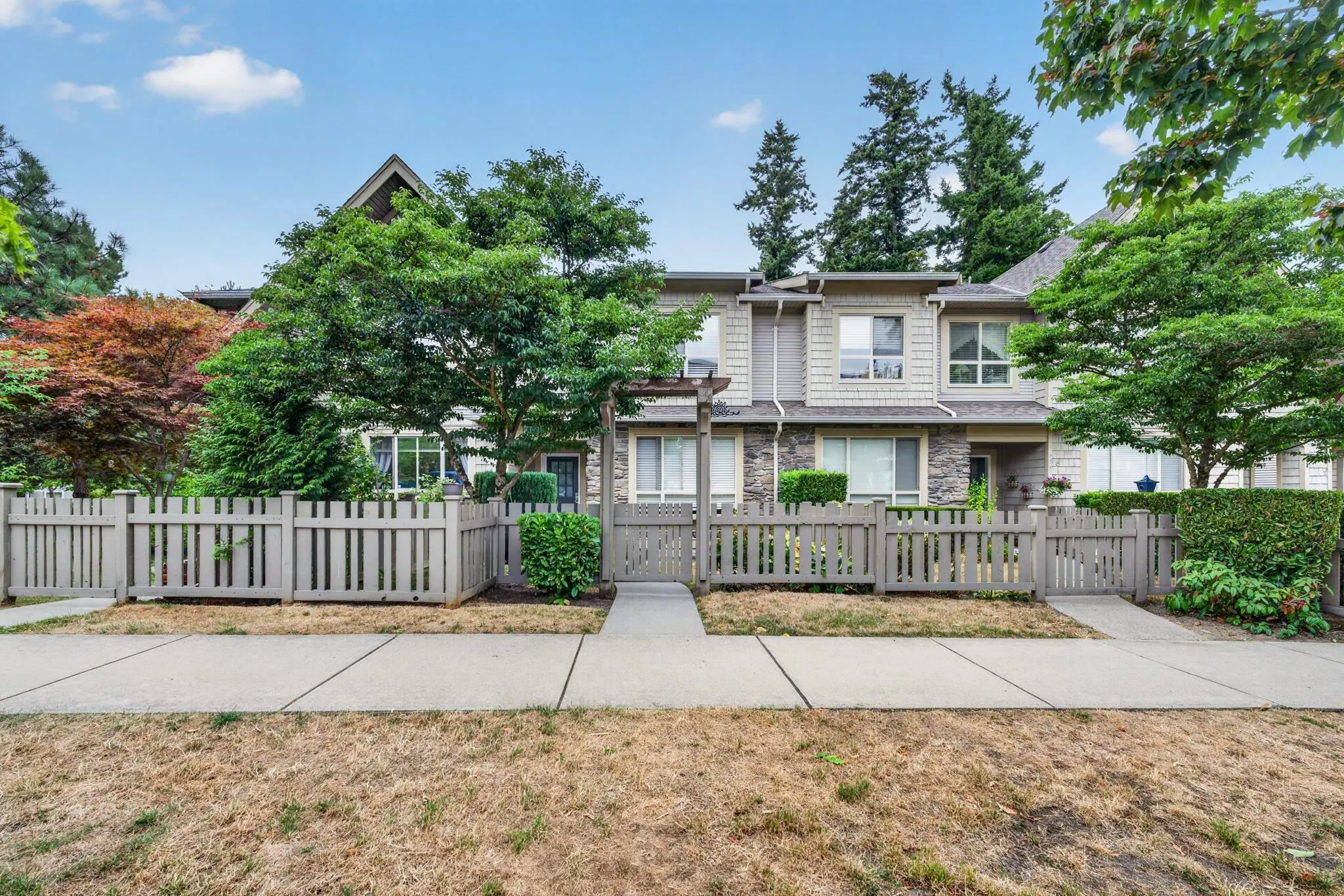 2738 158 Street #4