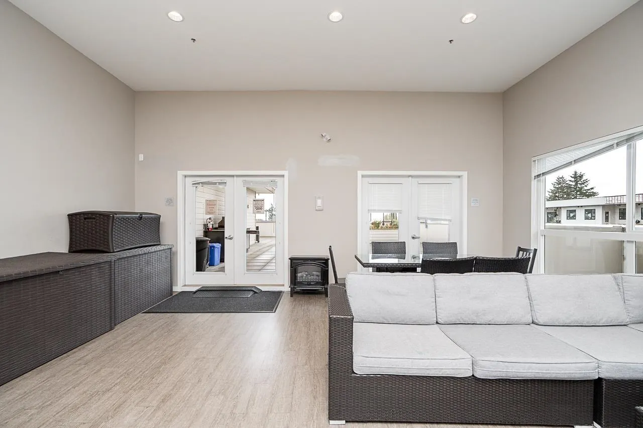 13768 108 Ave #403