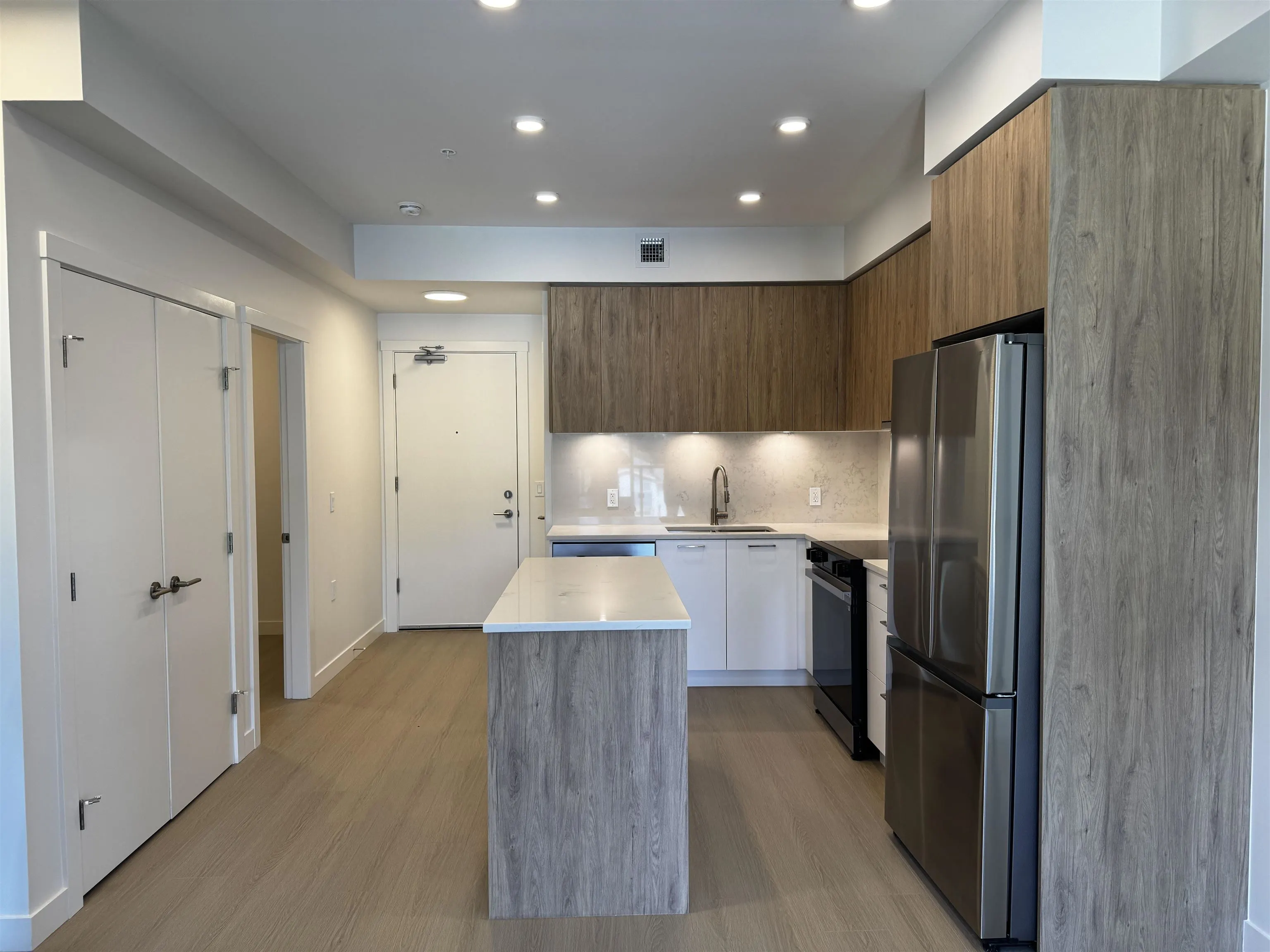 82 First Street #611