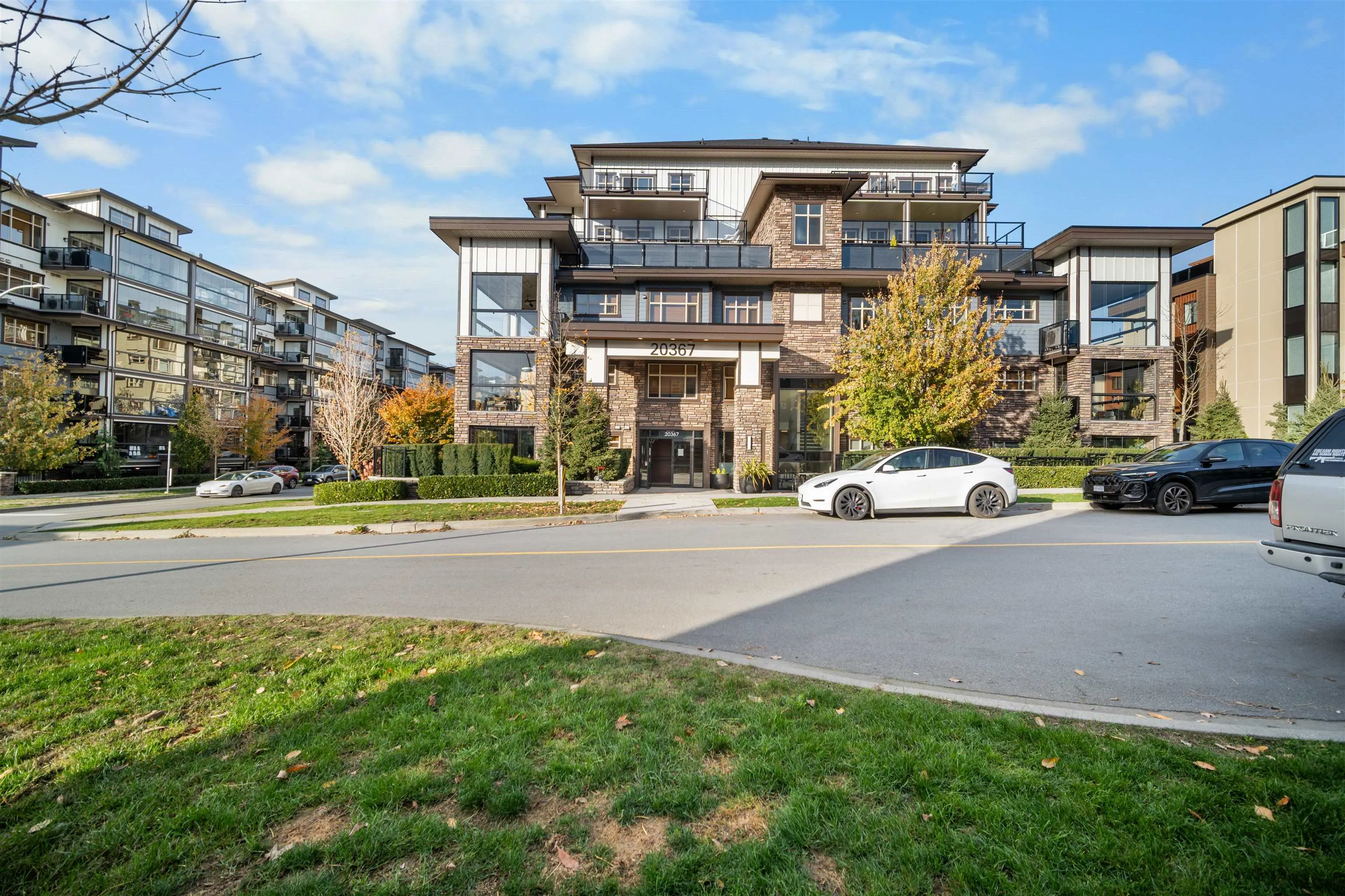 20367 85 Avenue #310