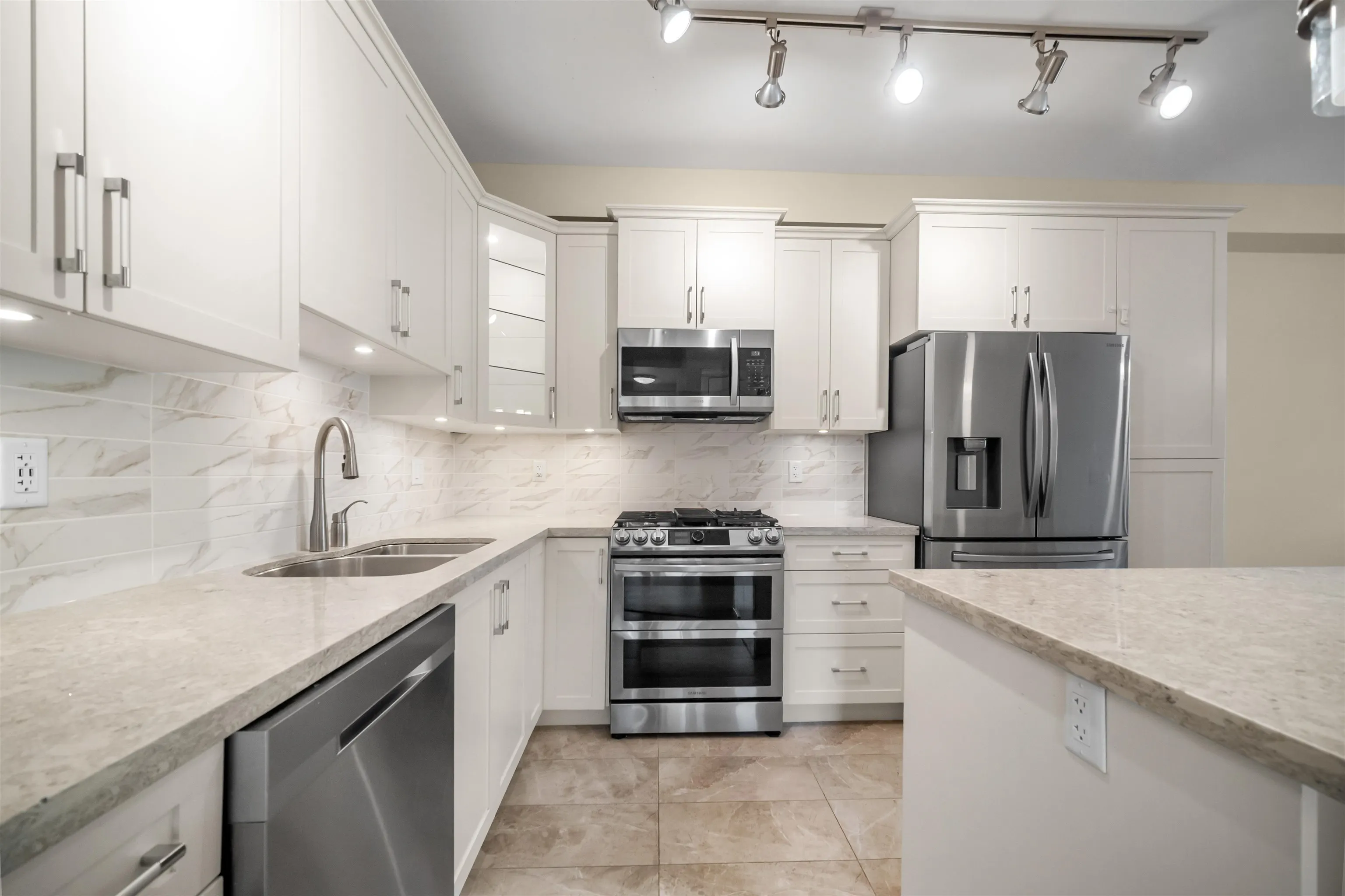 20367 85 Avenue #310