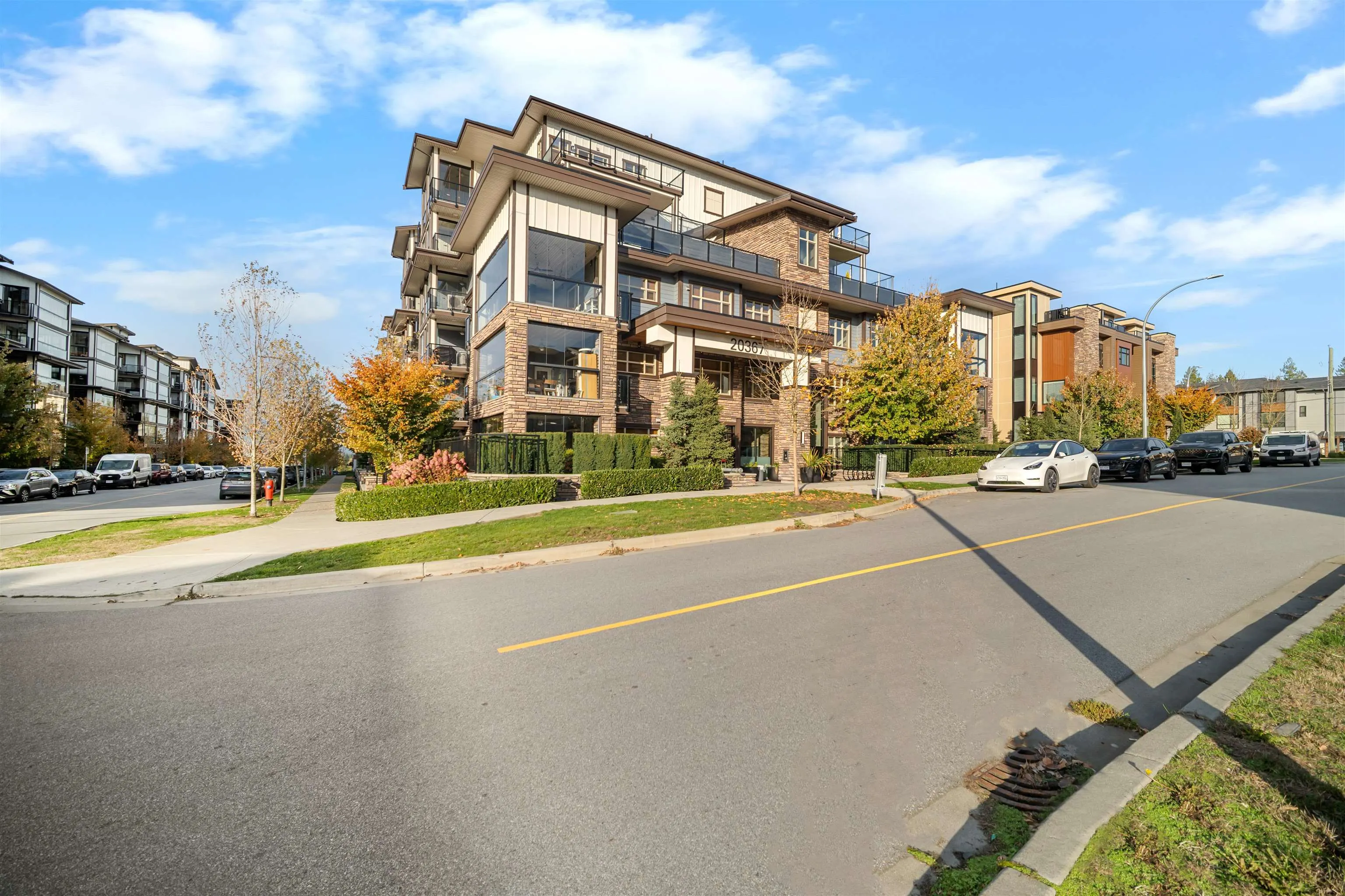 20367 85 Avenue #310