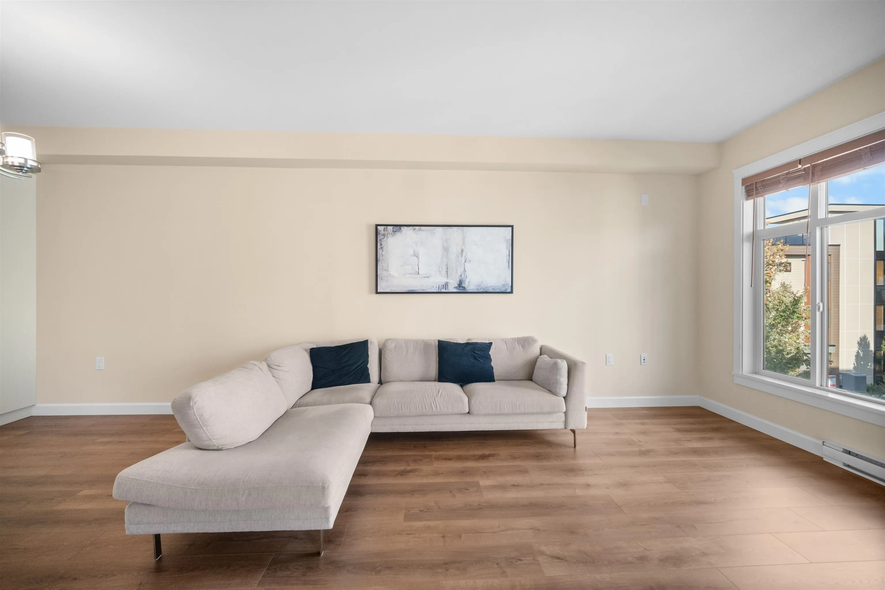 20367 85 Avenue #310