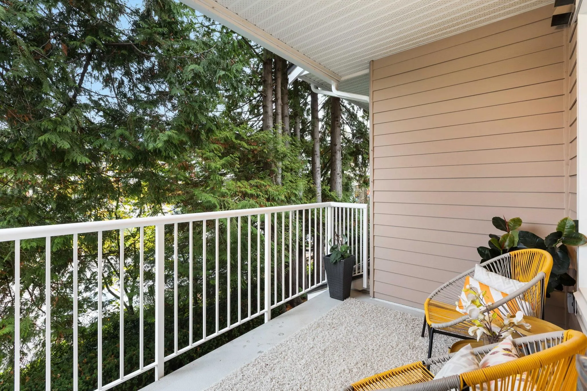 3151 Connaught Crescent #206