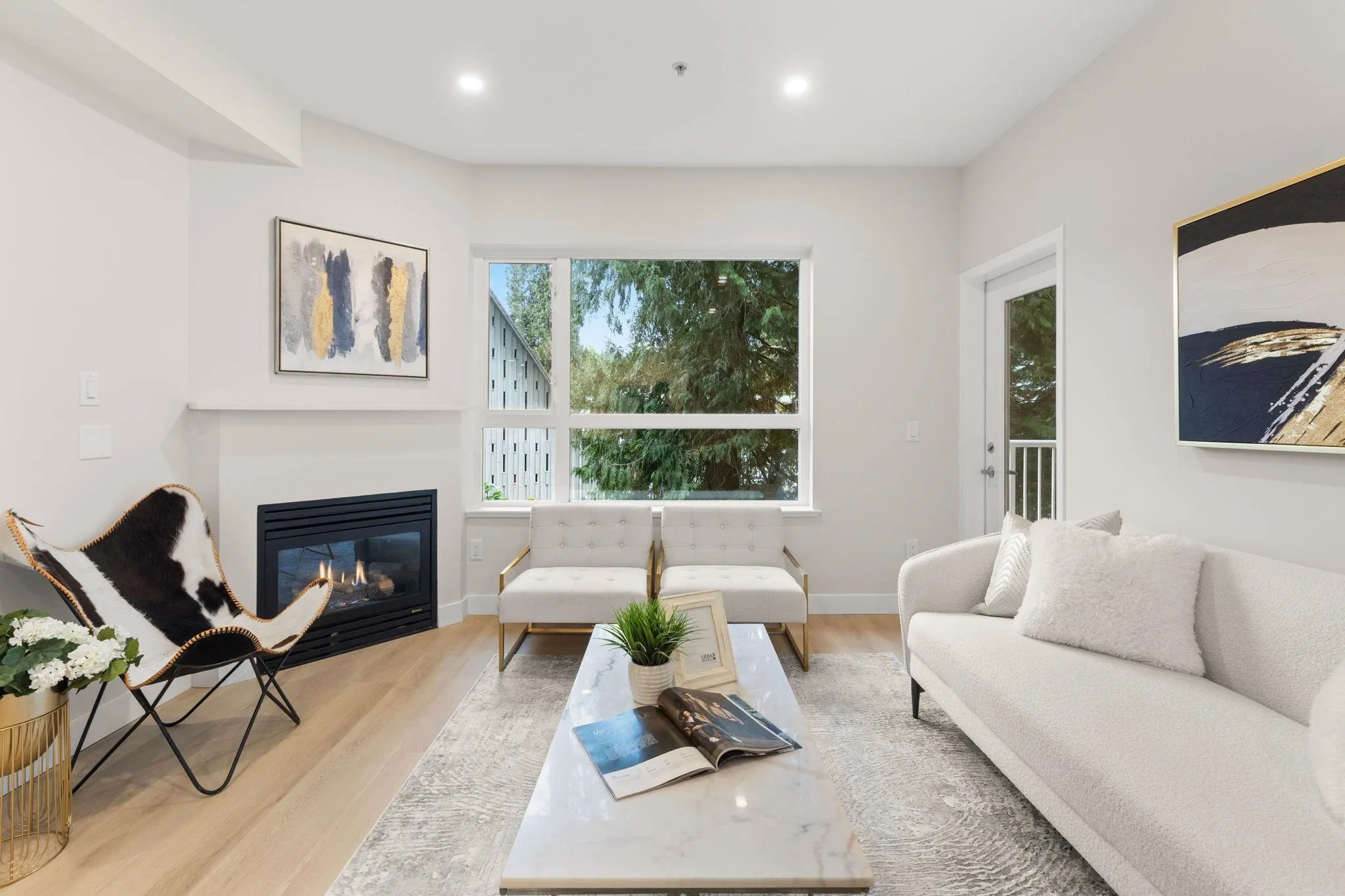 3151 Connaught Crescent #206