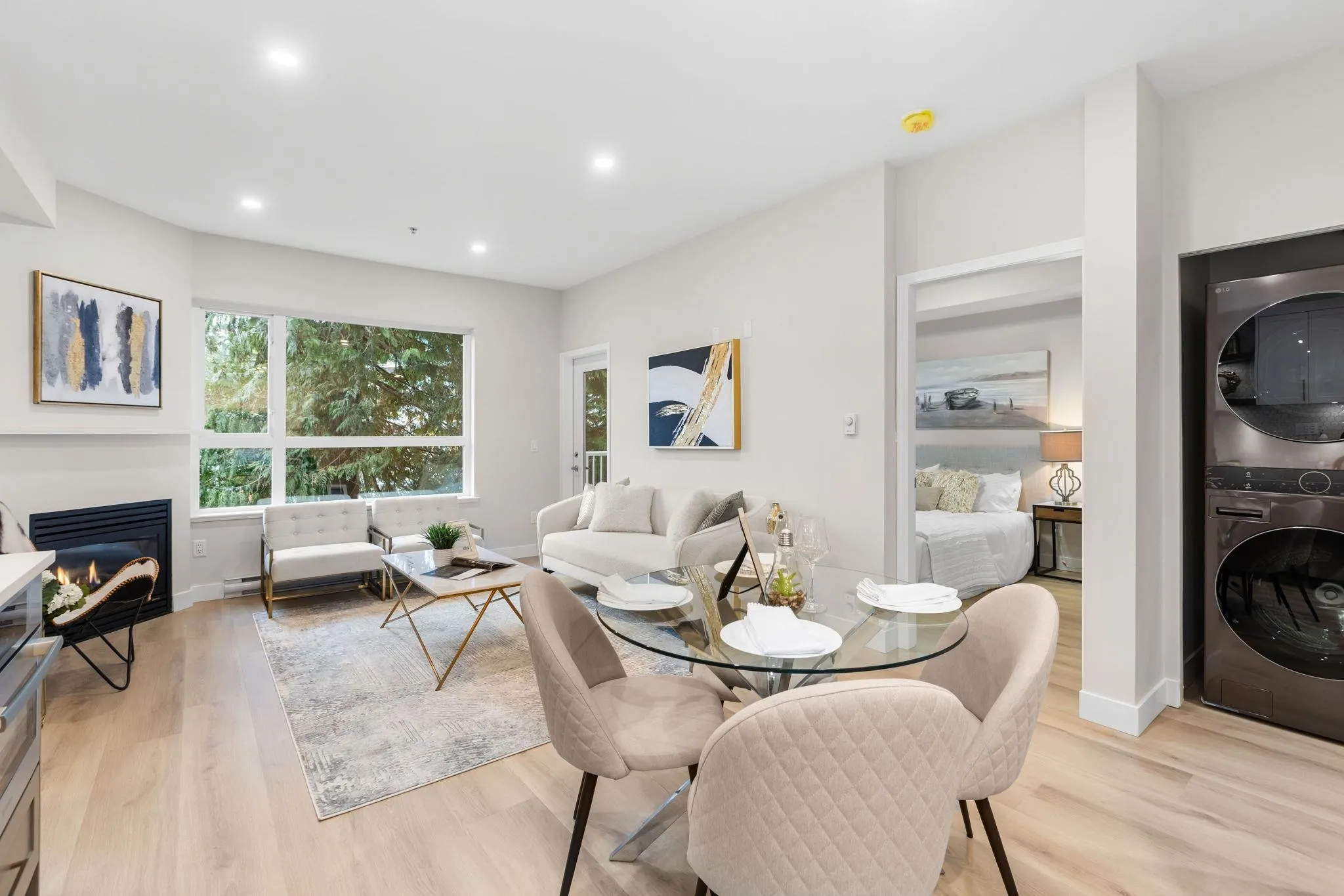 3151 Connaught Crescent #206