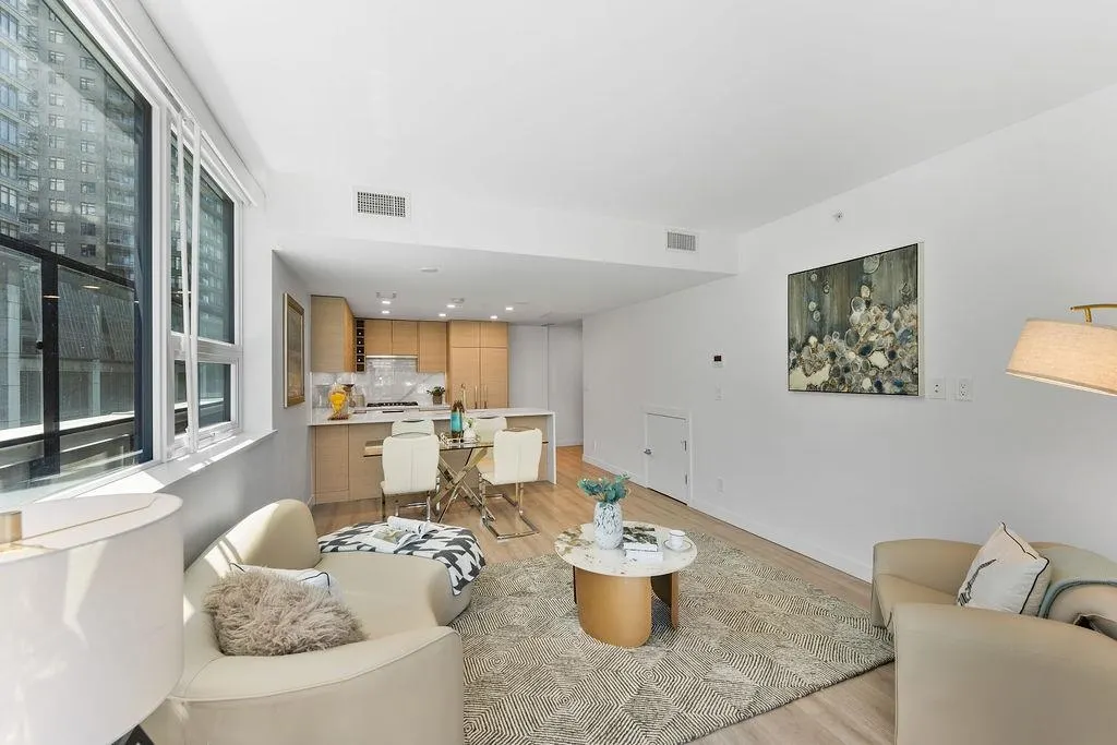 823 Carnarvon Street #TH 507