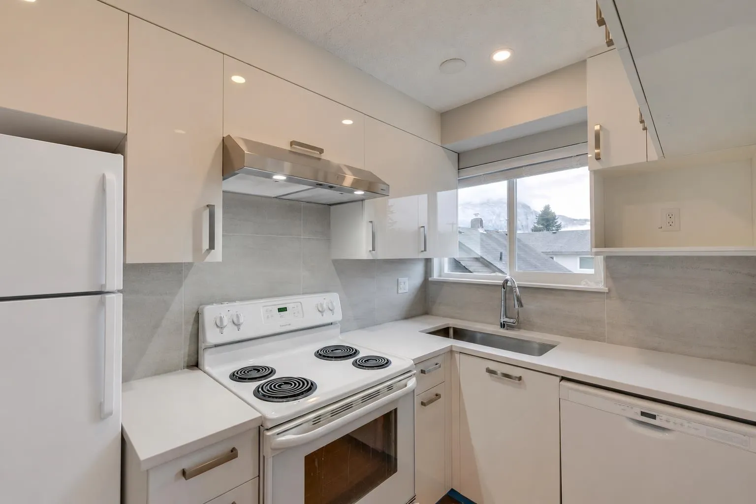 38027 Fourth Avenue #B