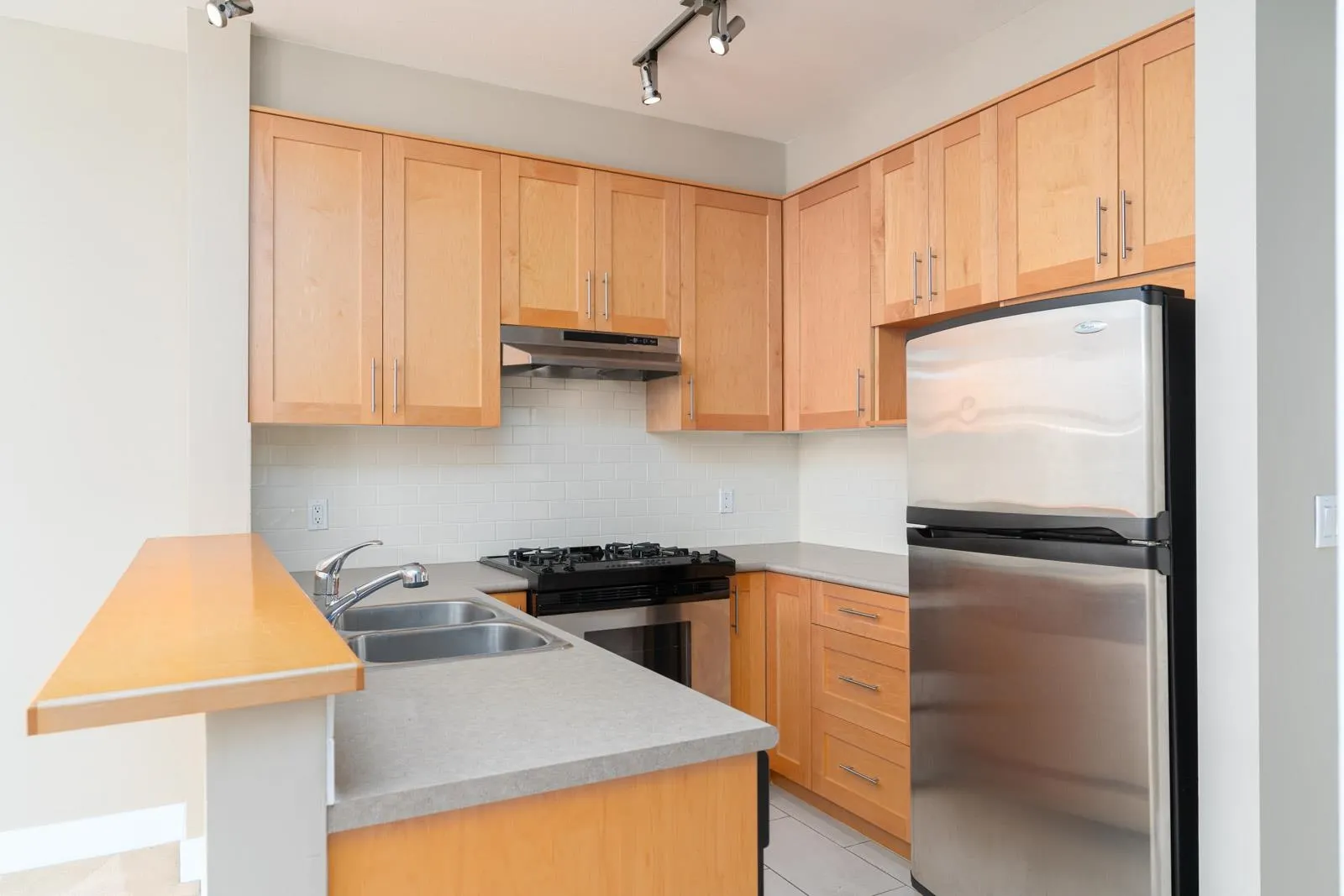 2083 W 33rd Avenue #408