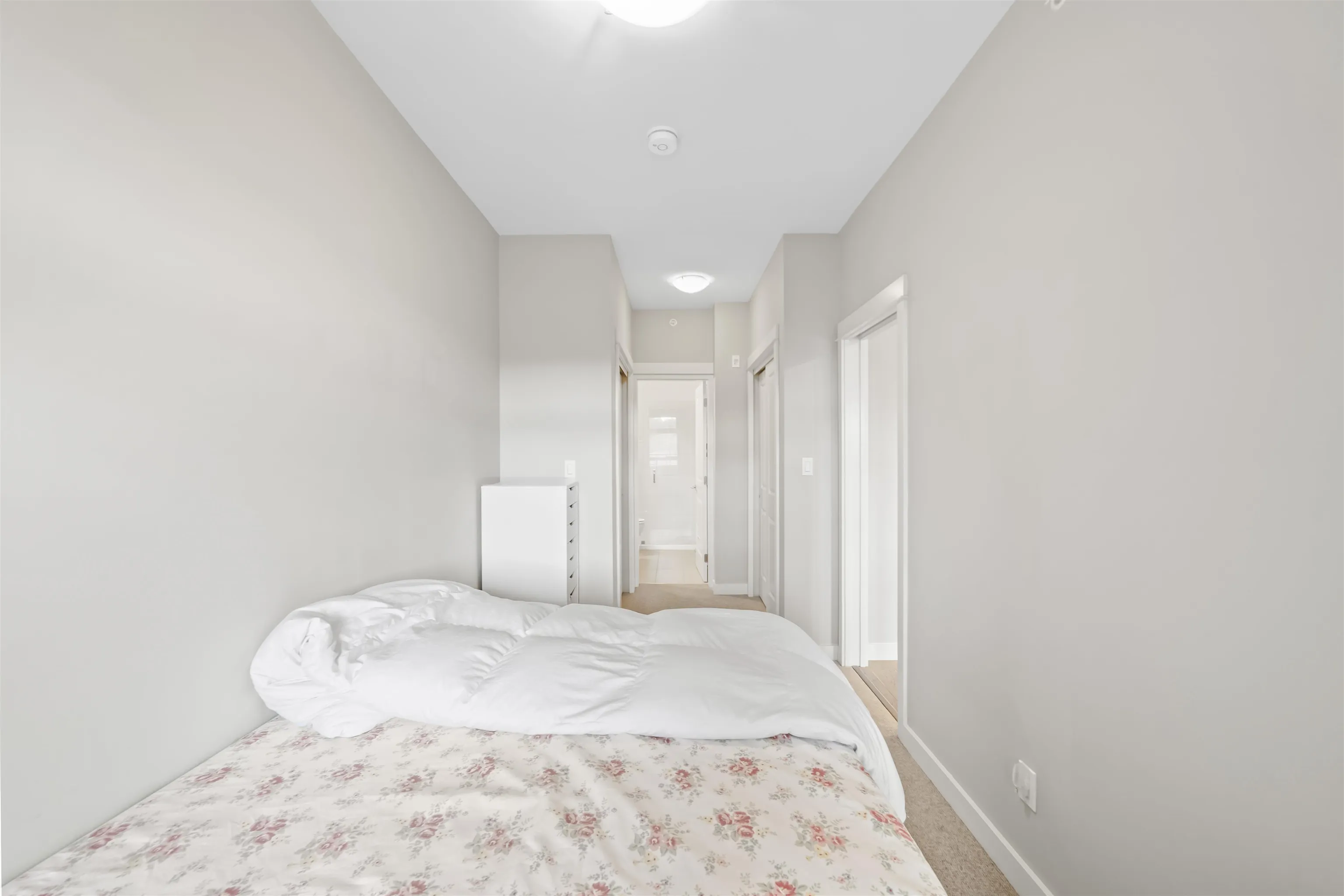 5011 Springs Boulevard #302