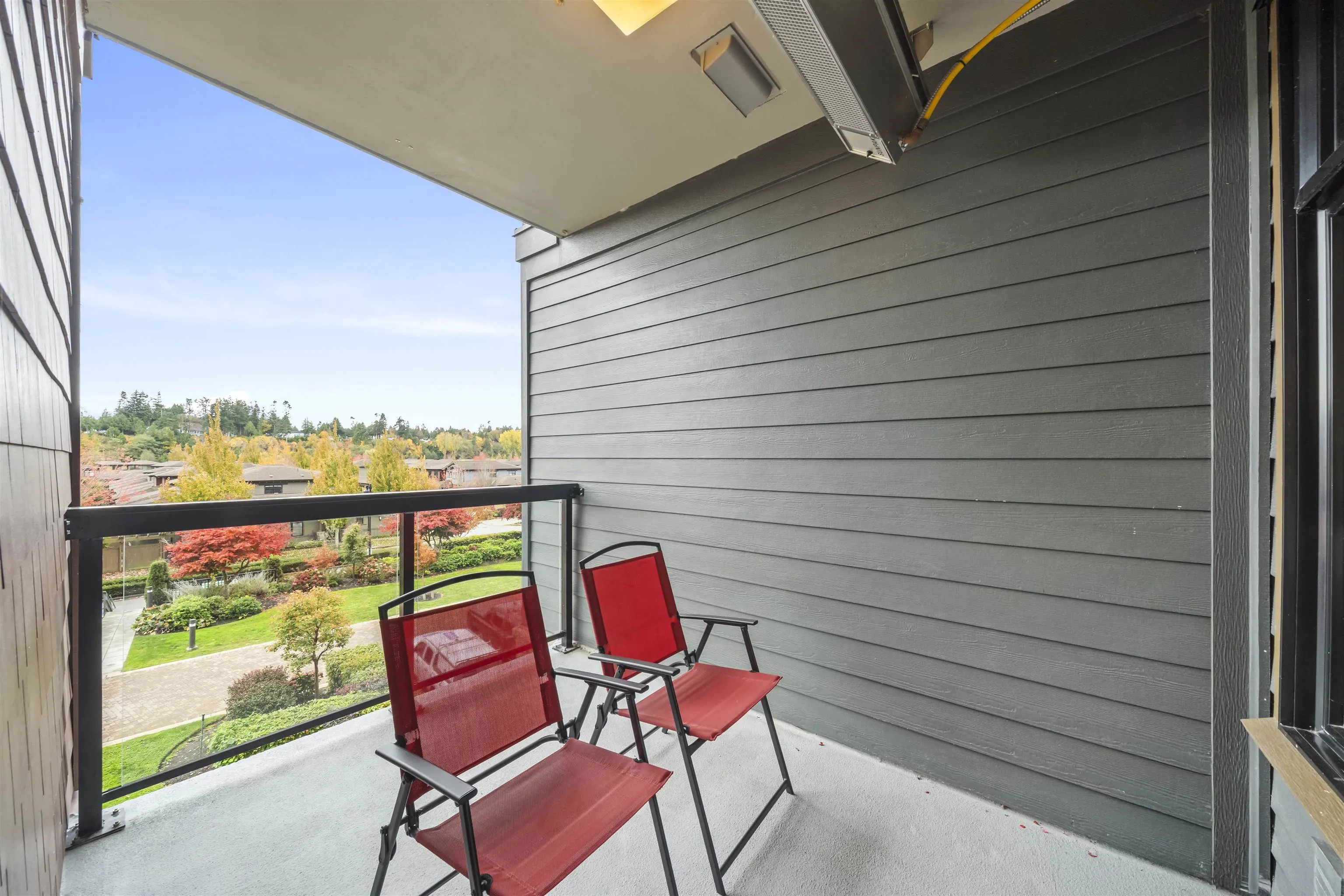 5011 Springs Boulevard #302
