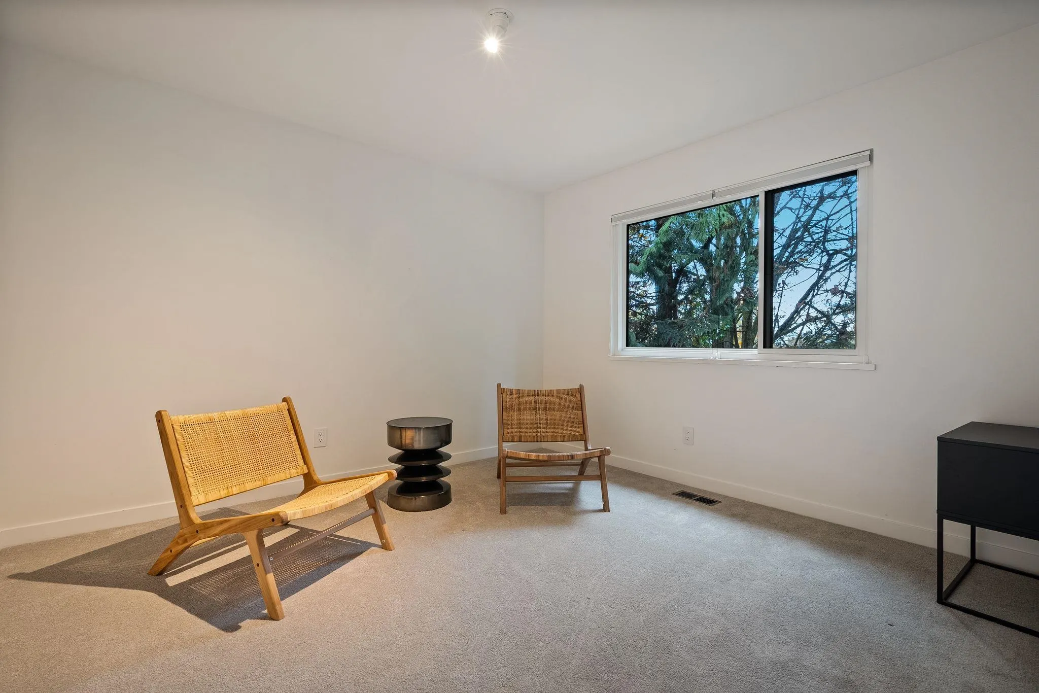 2221 Bowser Avenue