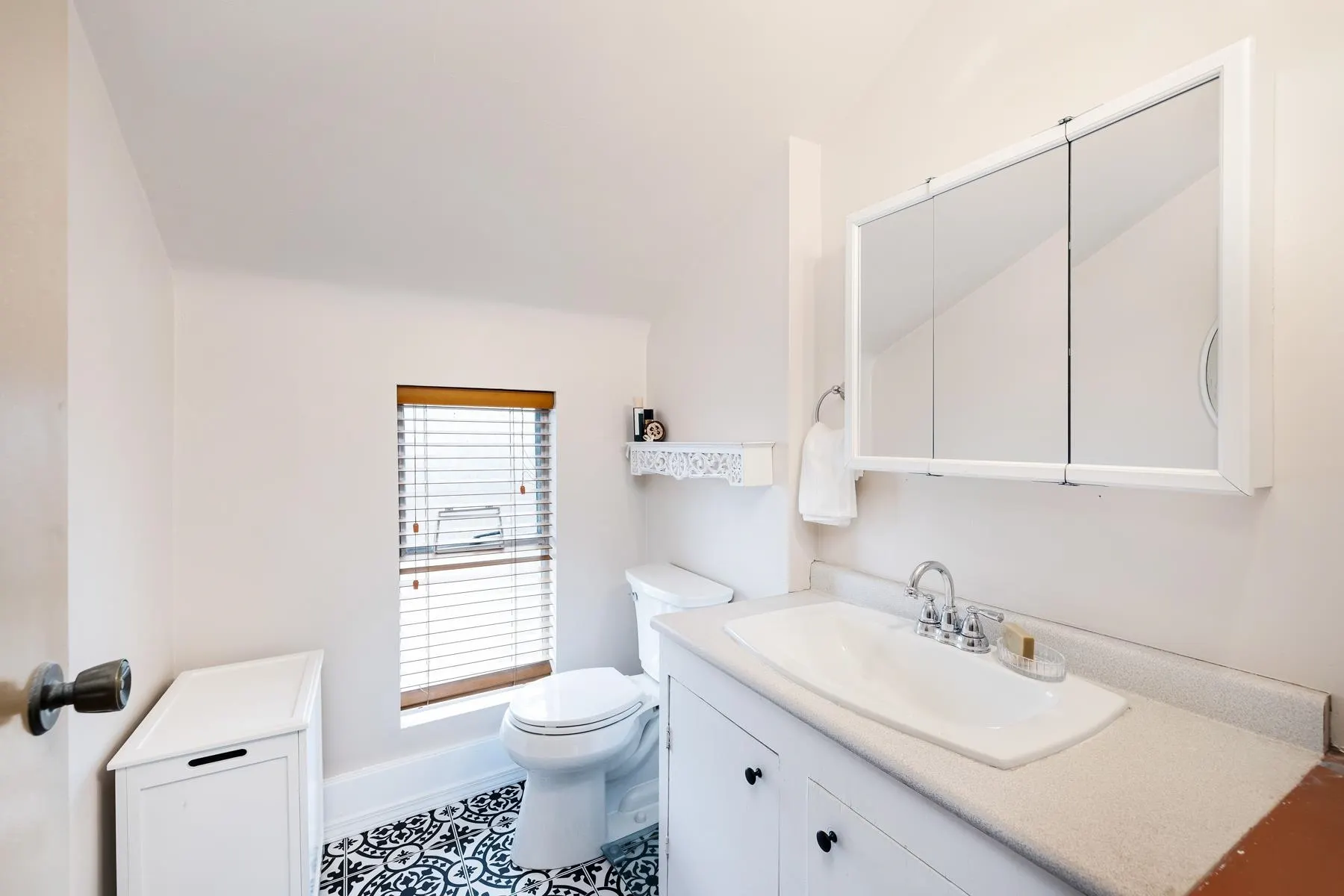 402 E 13th Street