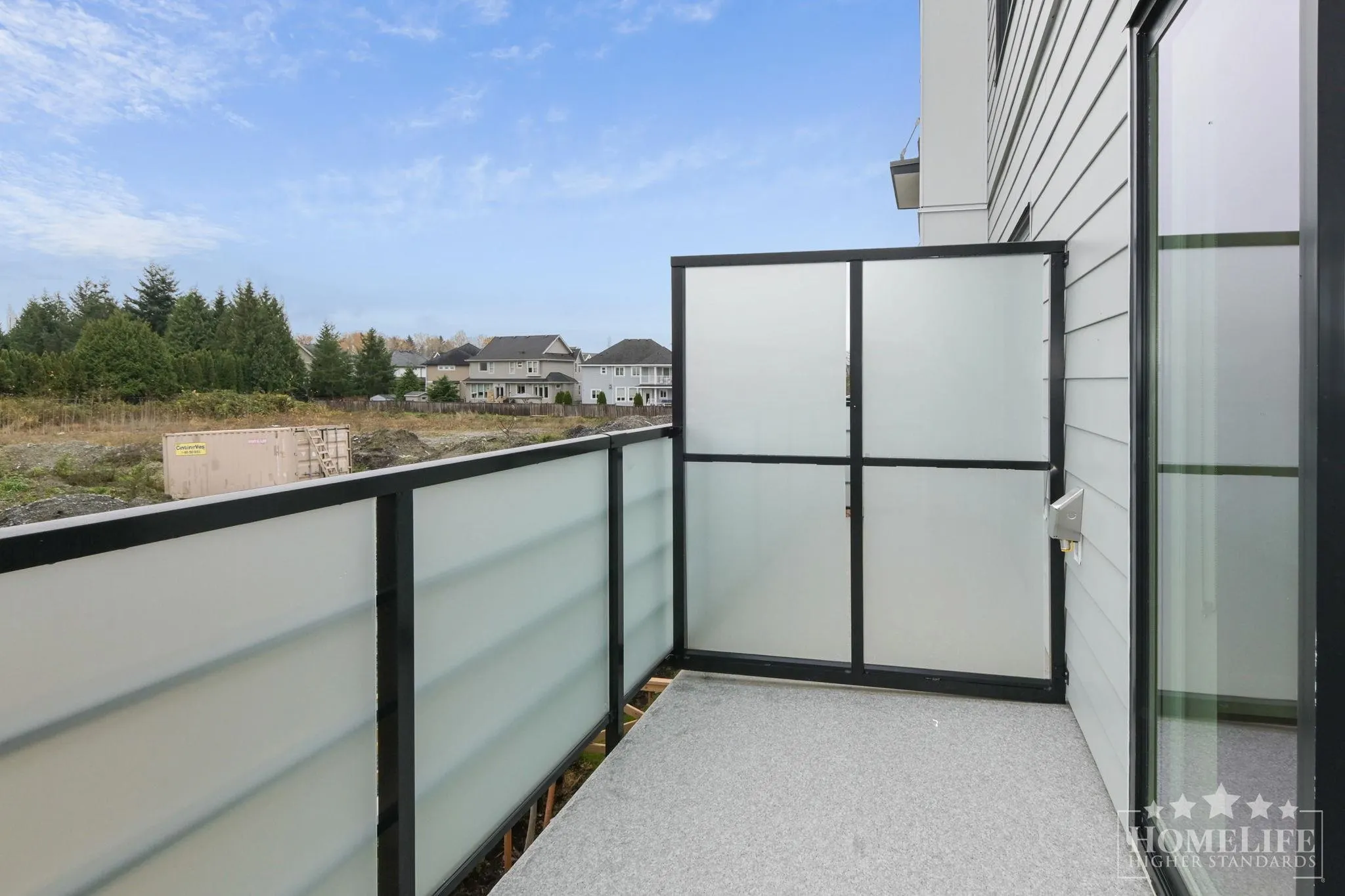 177 175a Street #19