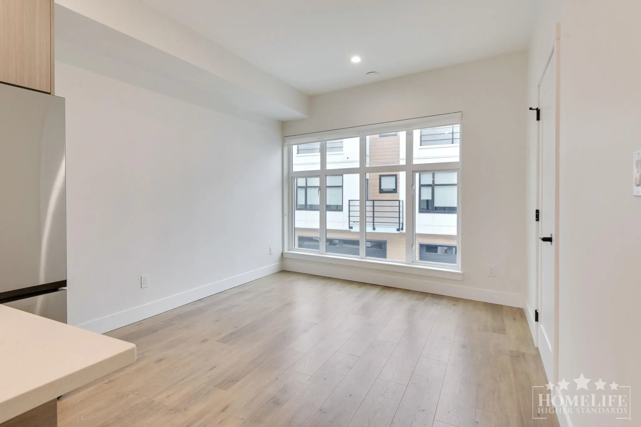 177 175a Street #19
