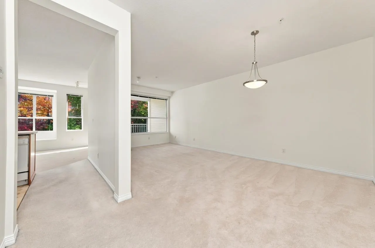 5270 Oakmount Crescent #405