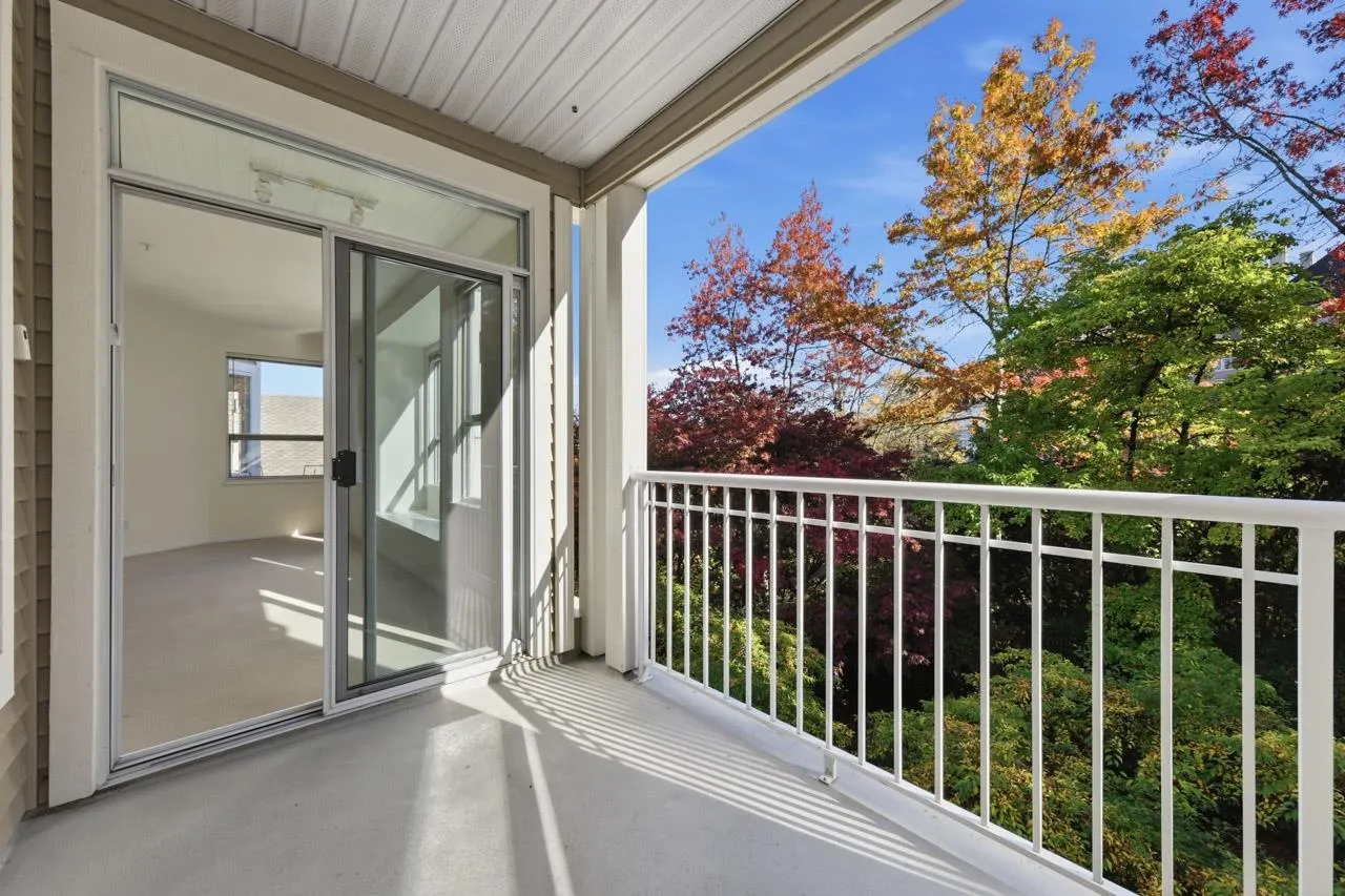 5270 Oakmount Crescent #405