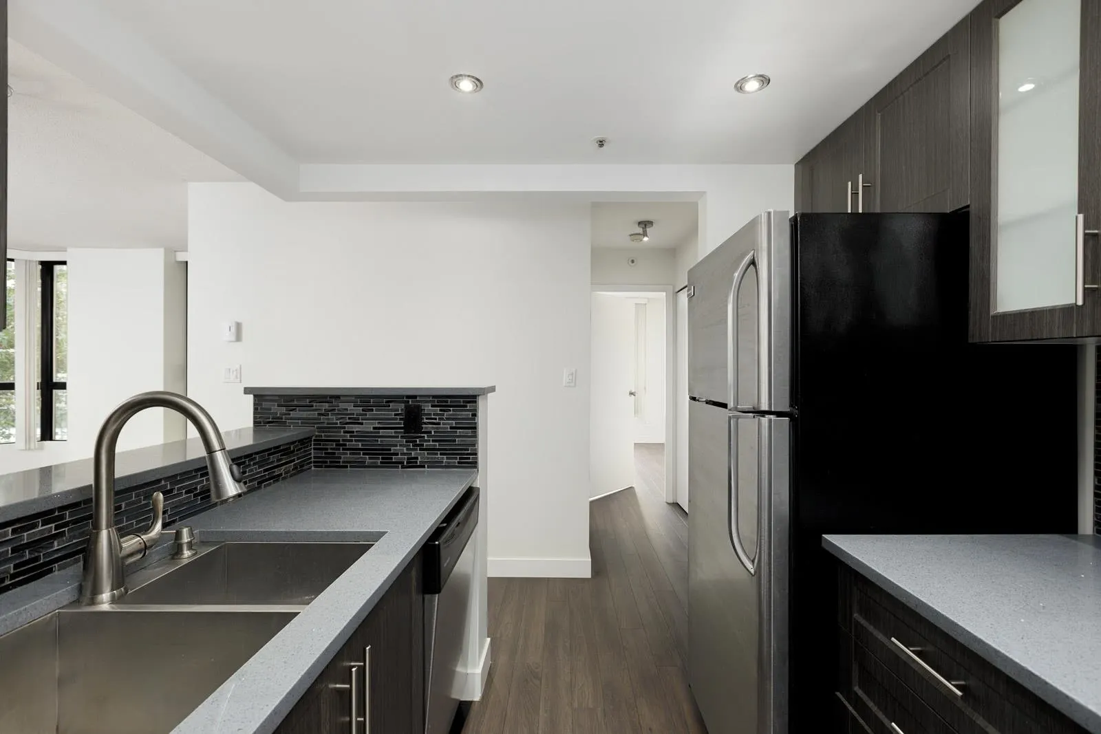 55 Tenth Street #207