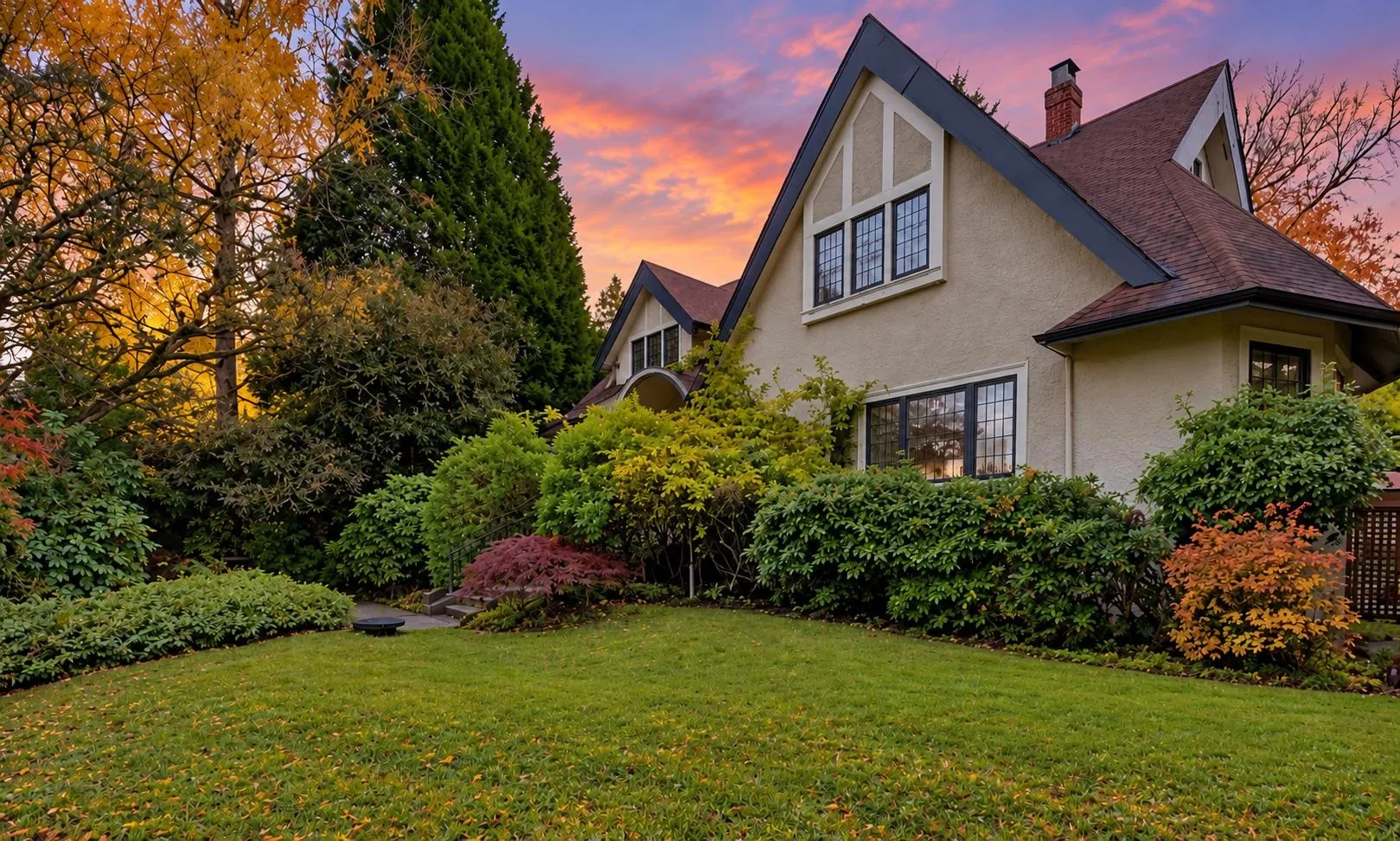 6086 Angus Drive