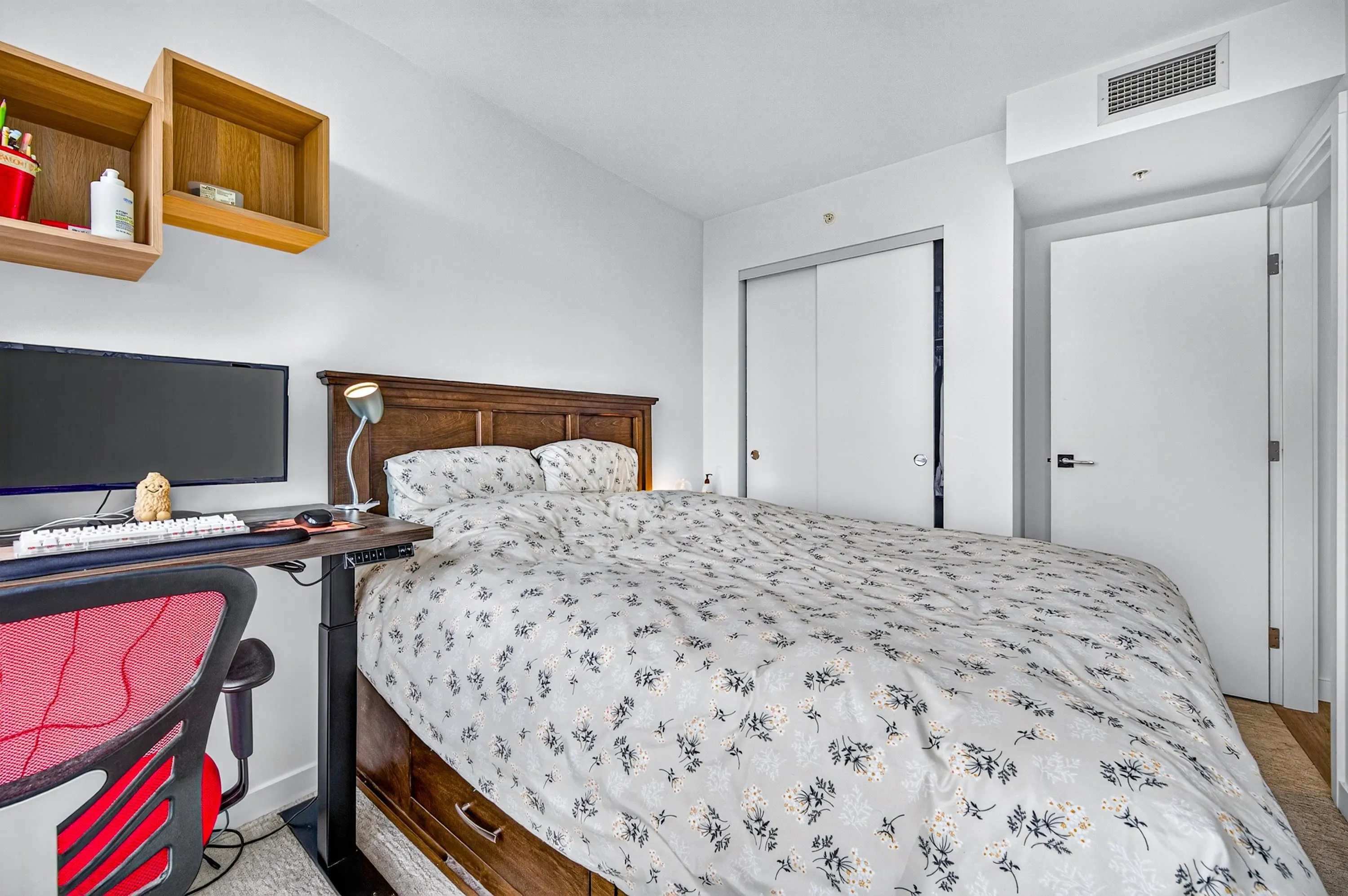 13350 Central Avenue #2604