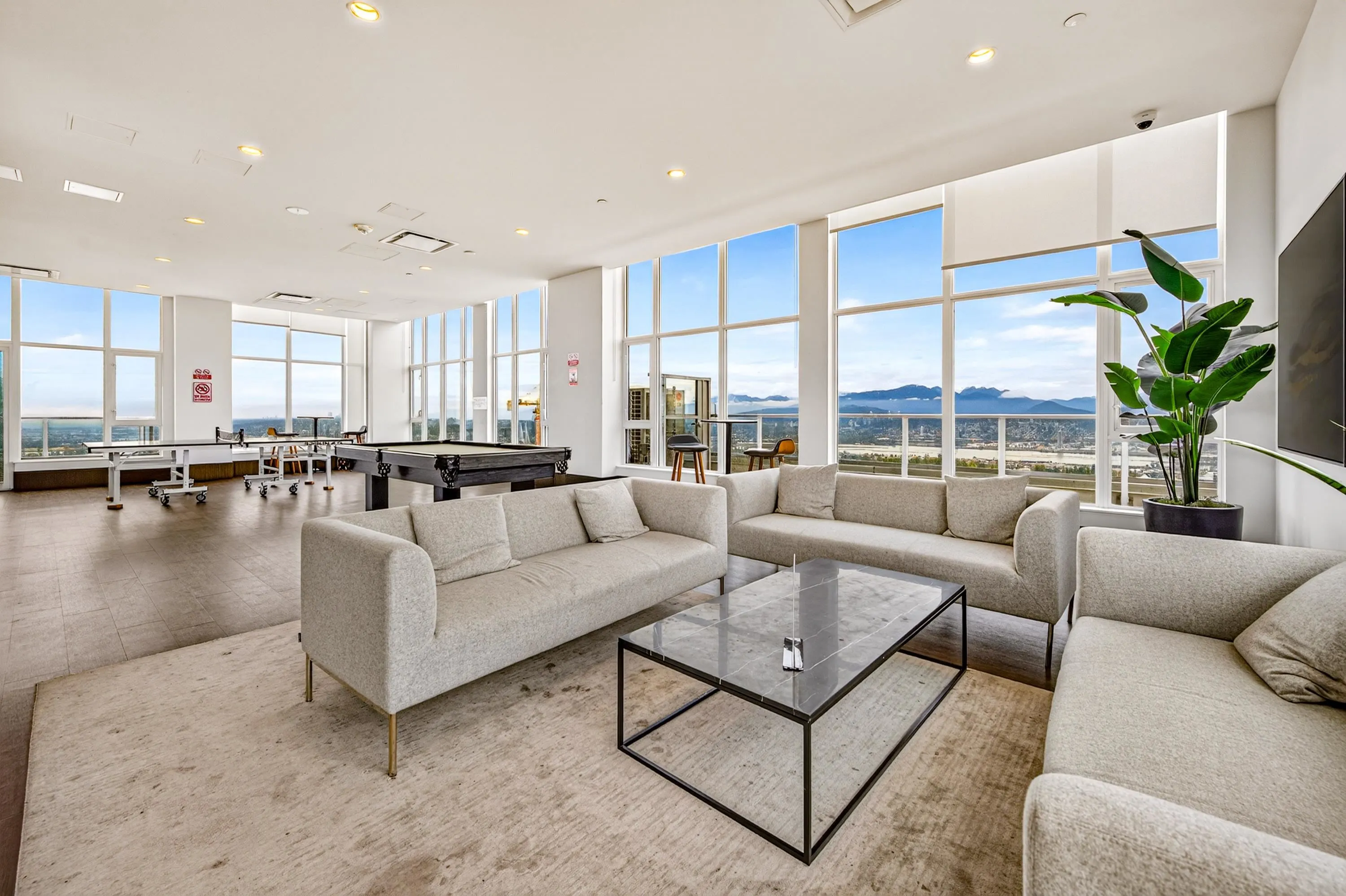 13350 Central Avenue #2604