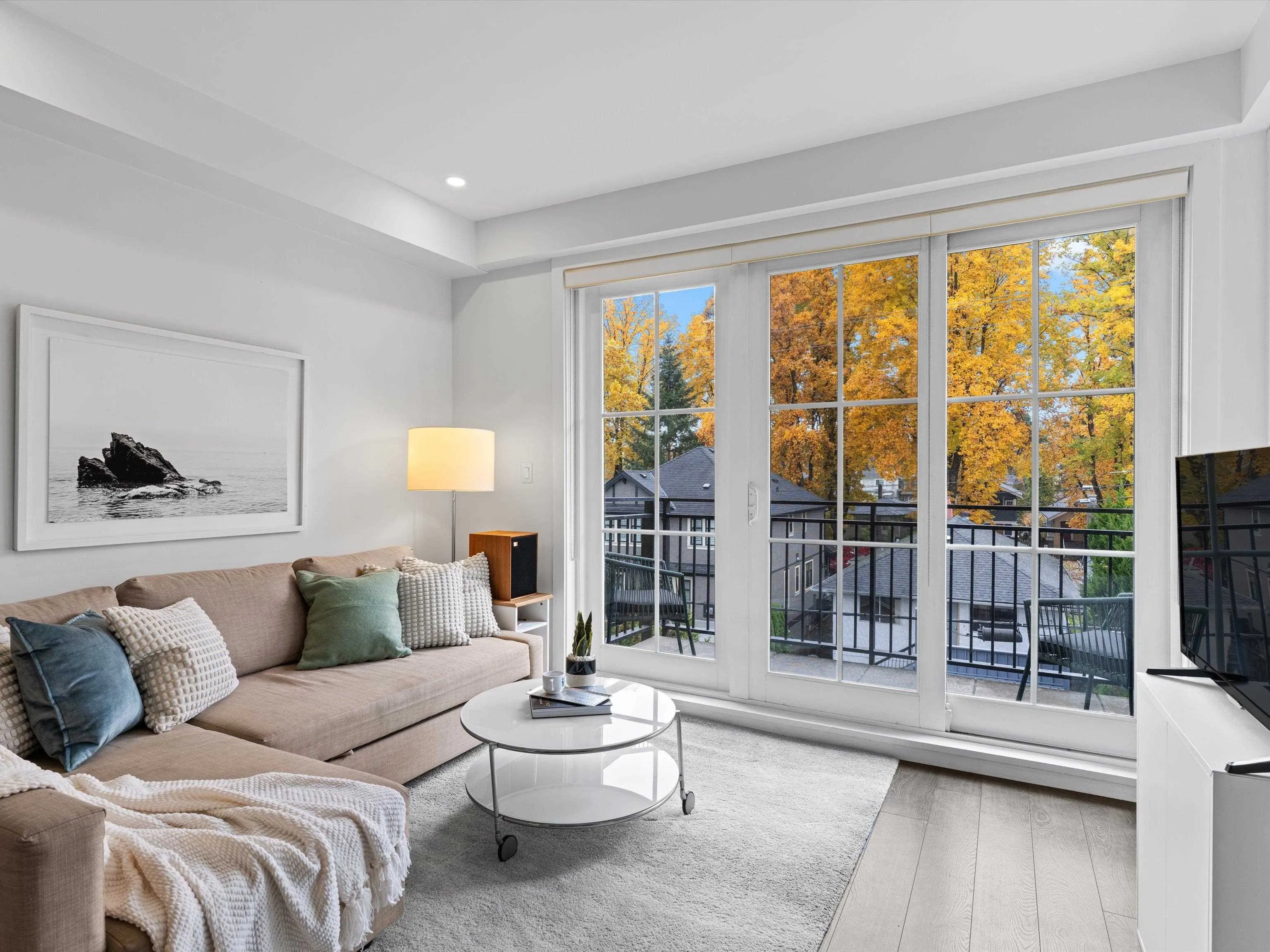 2528 Collingwood Street #302