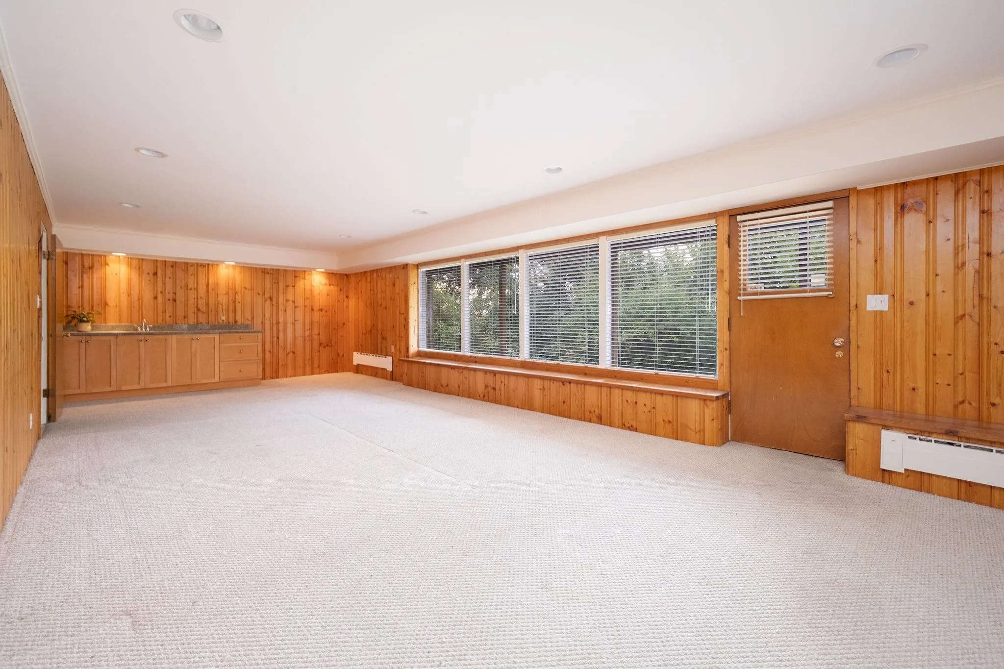 775 Southborough Drive