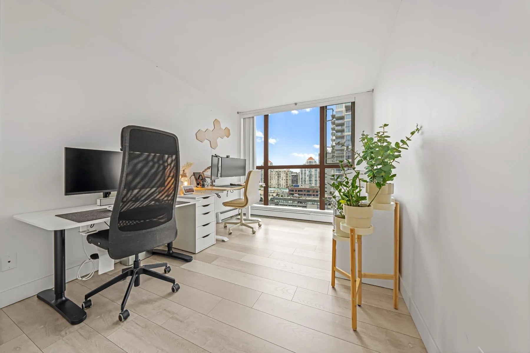 612 Fifth Avenue #1705