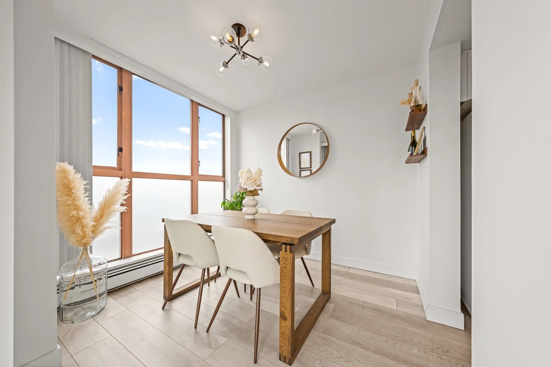 612 Fifth Avenue #1705