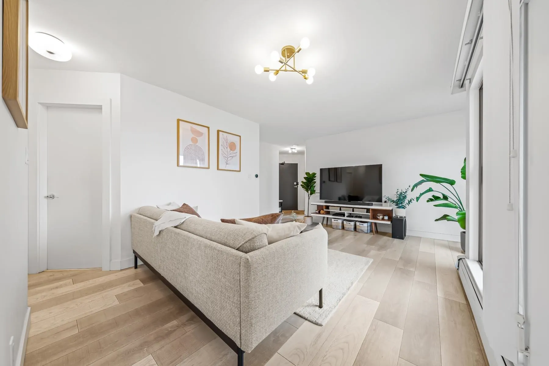 612 Fifth Avenue #1705