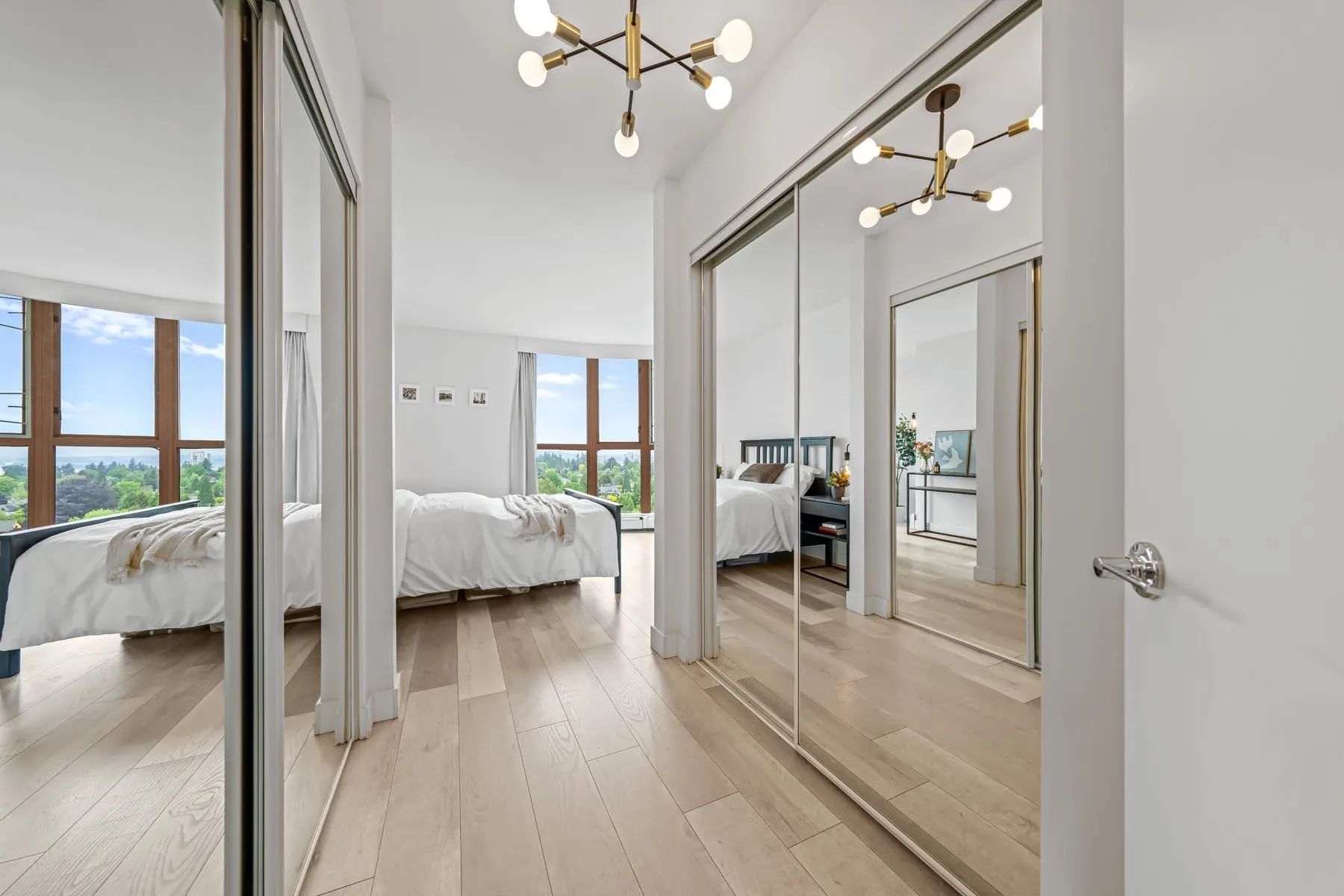 612 Fifth Avenue #1705