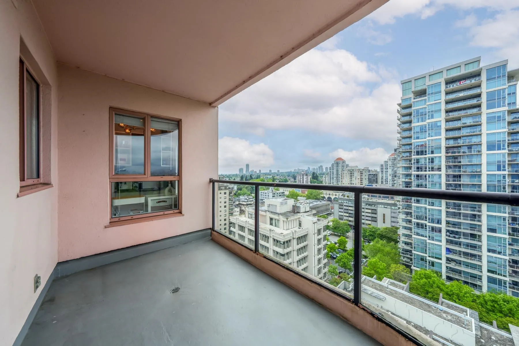 612 Fifth Avenue #1705
