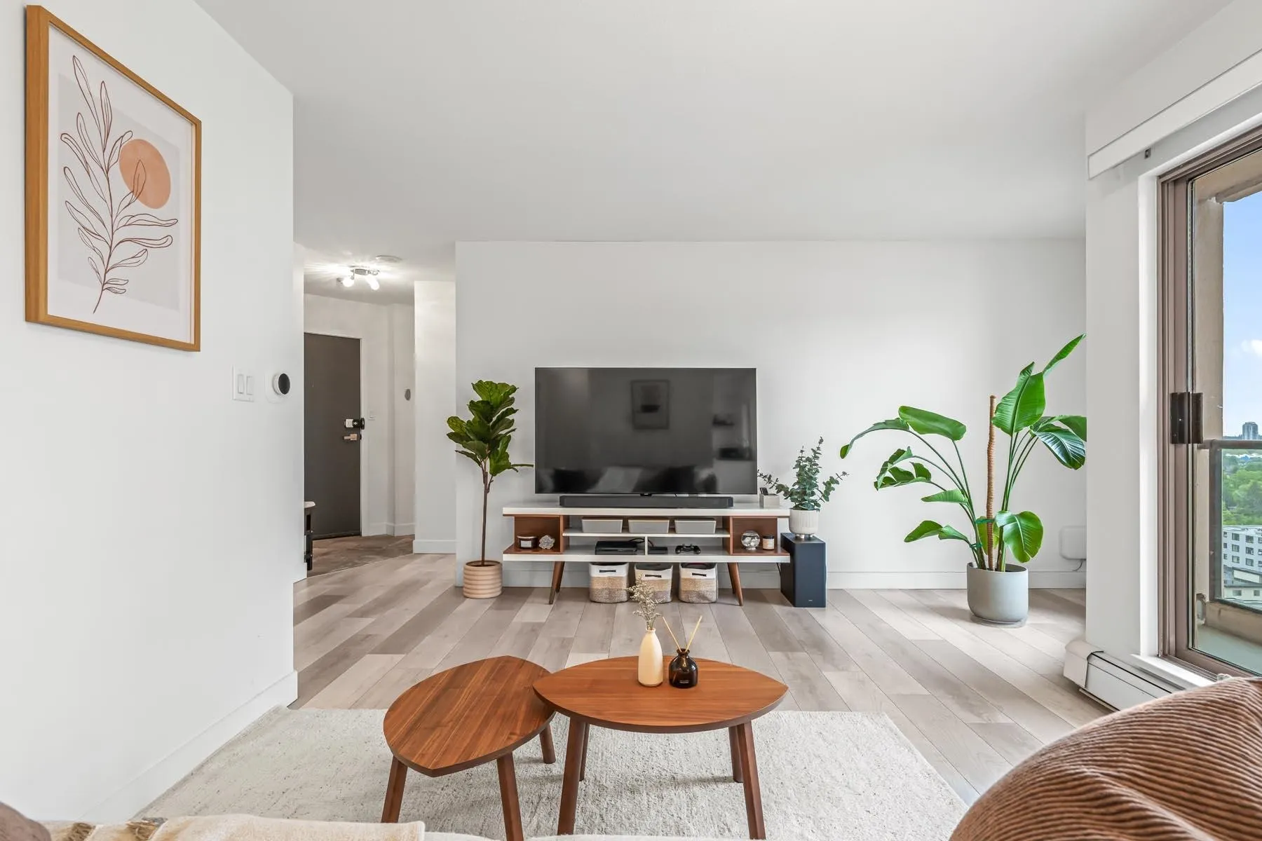 612 Fifth Avenue #1705