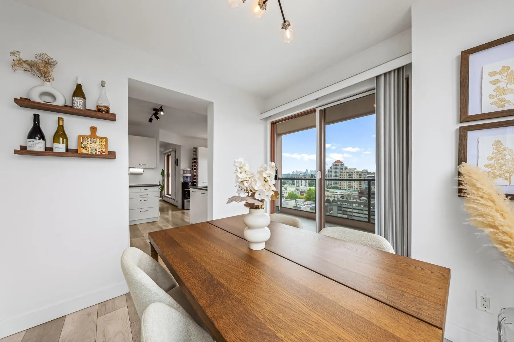 612 Fifth Avenue #1705